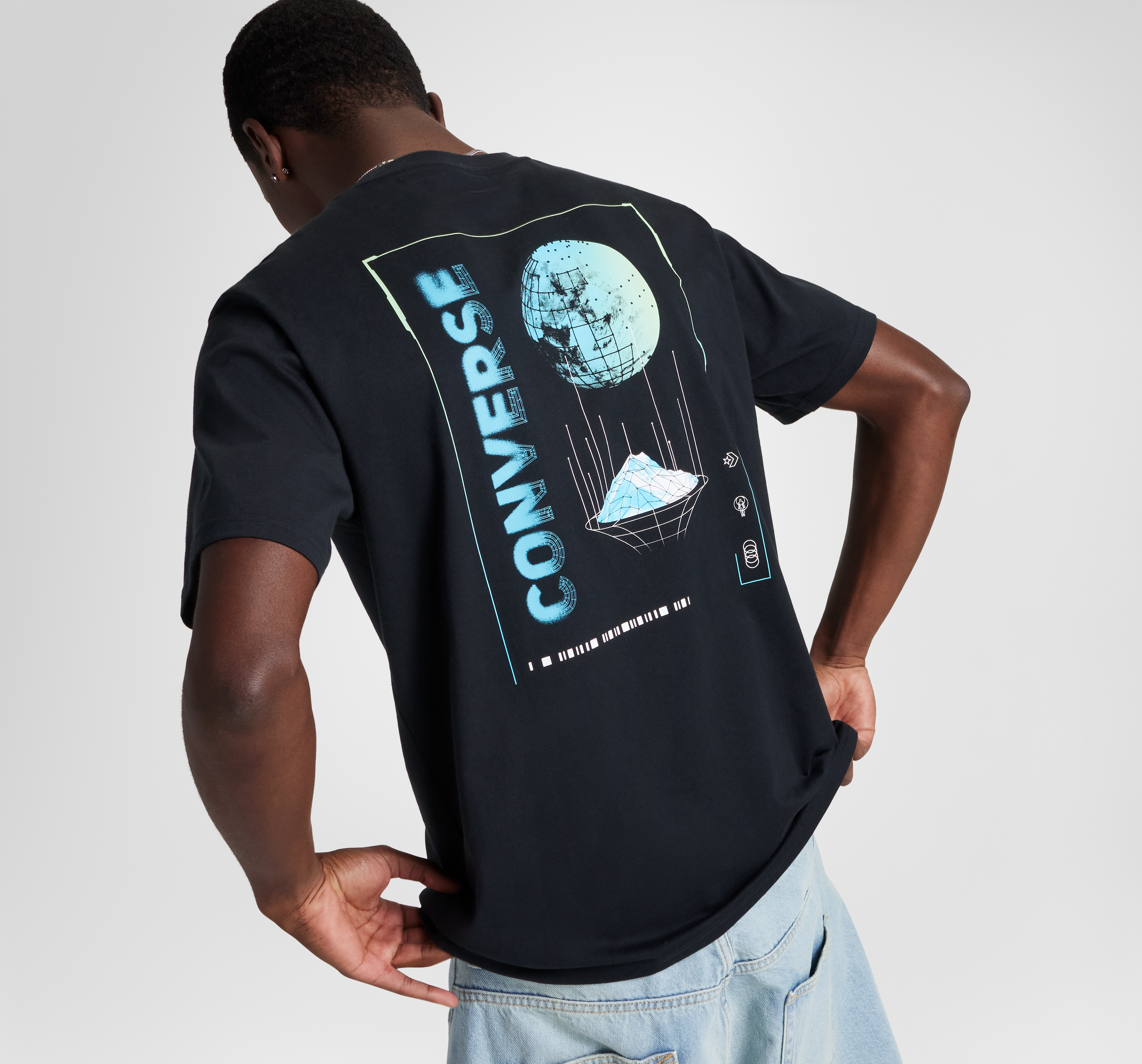 WRLDLY TRANSMISSIONS טישרט