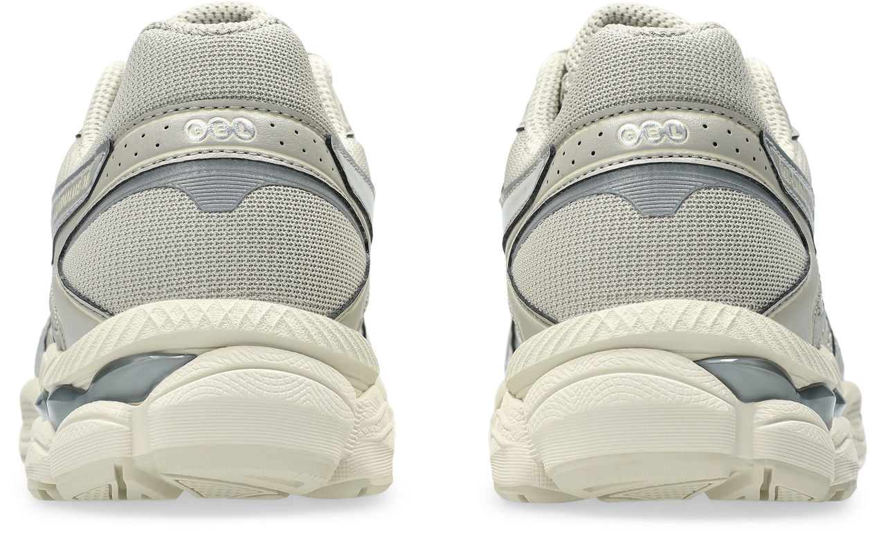 GEL CUMULUS 16 סניקרס