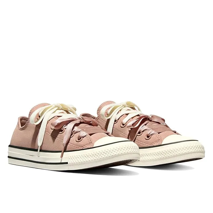 Chuck Taylor סניקרס