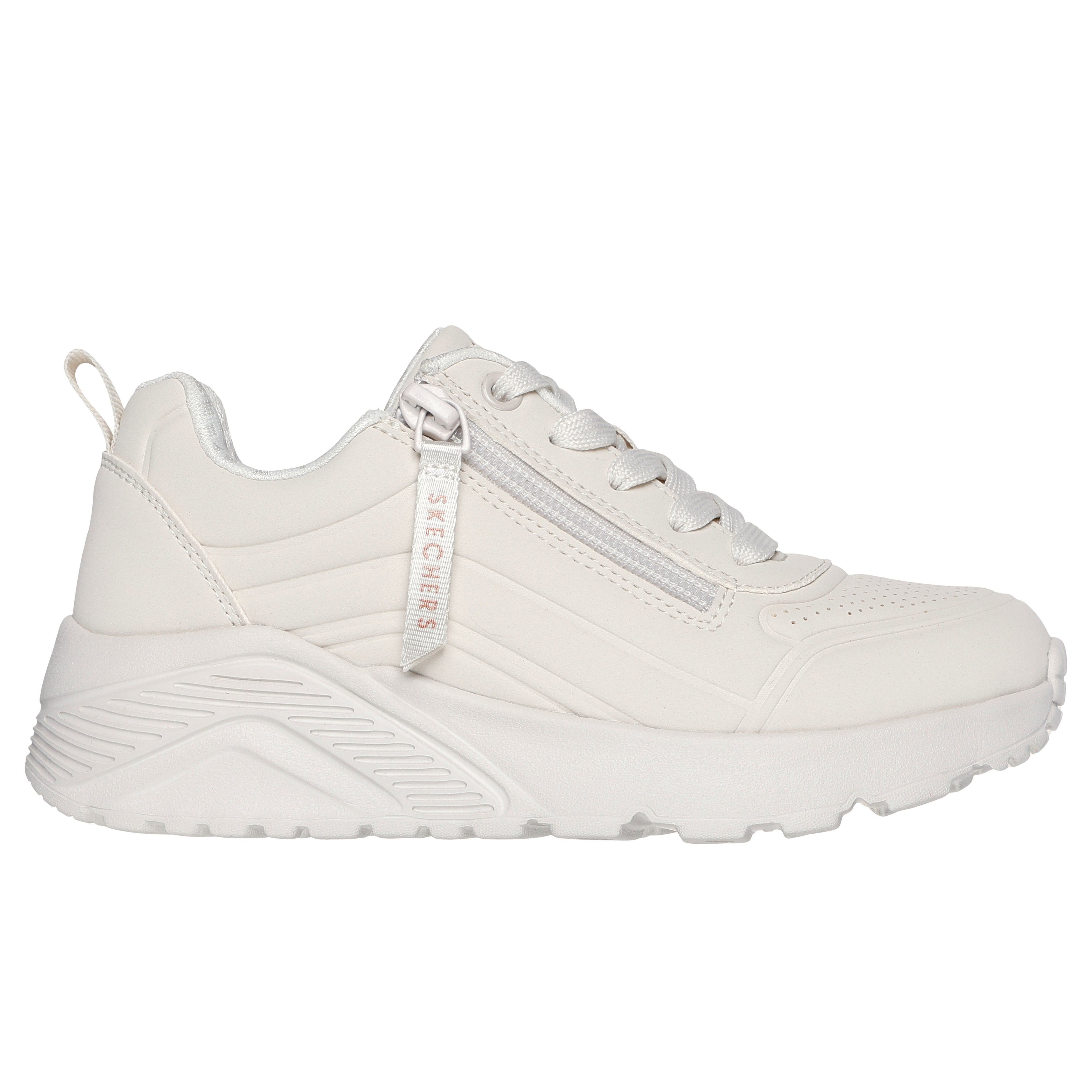 Monochromatic Lace Up Sneaker סניקרס