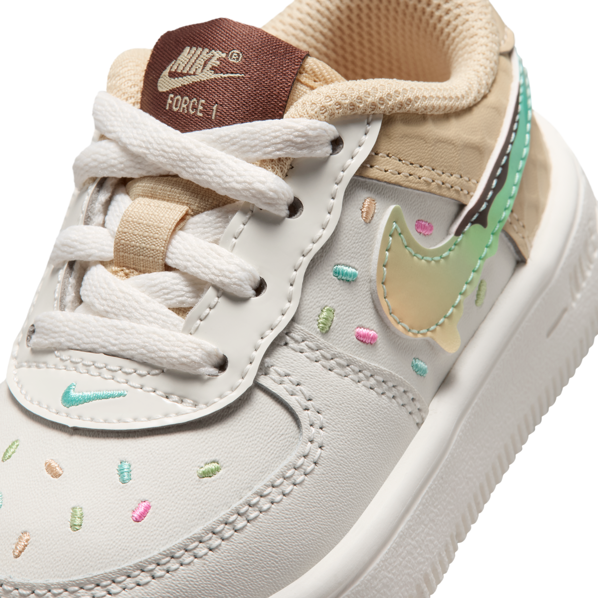 Force 1 Low סניקרס