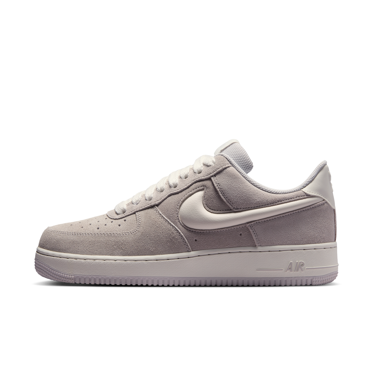 Air Force 1 '07 LV8 סניקרס