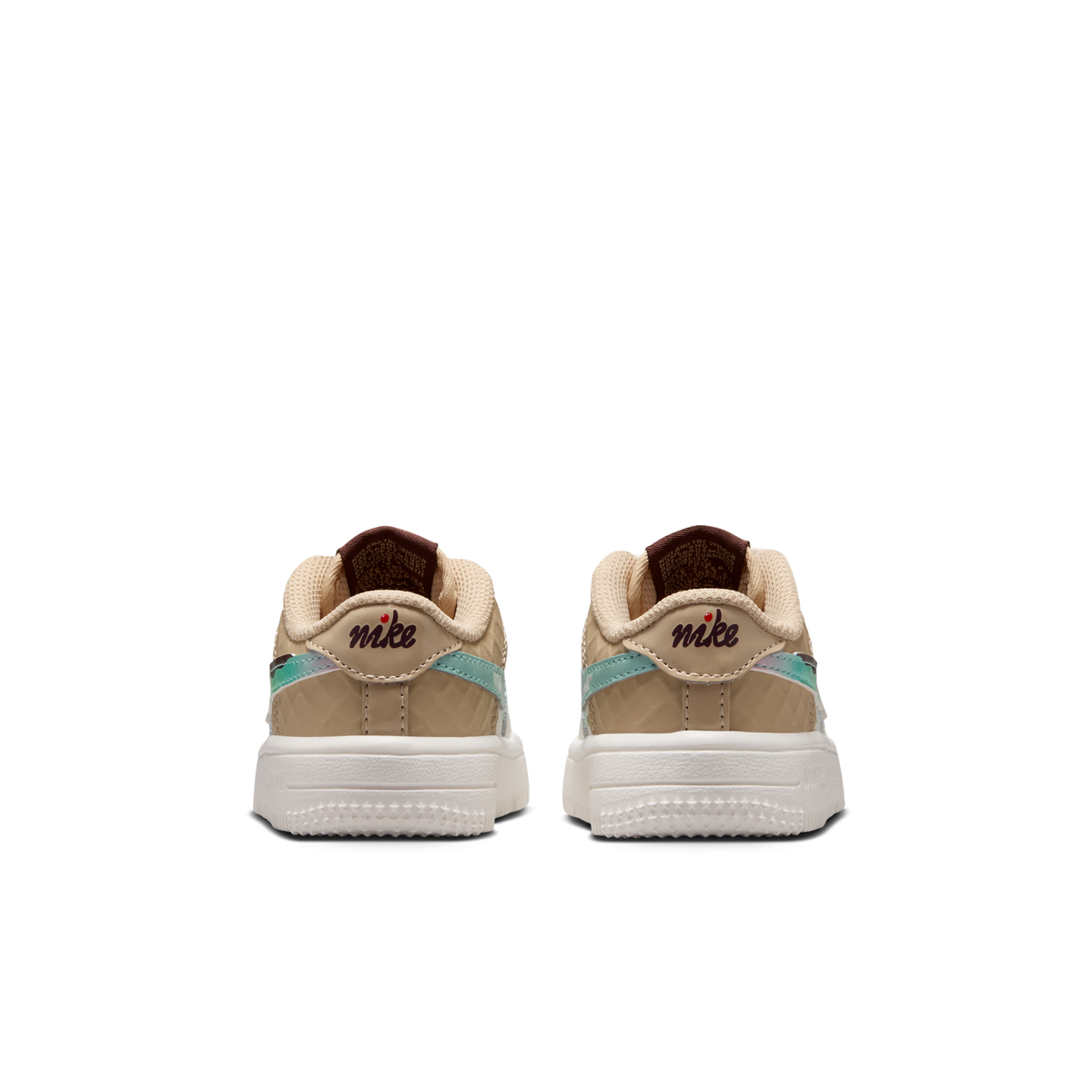 Force 1 Low סניקרס
