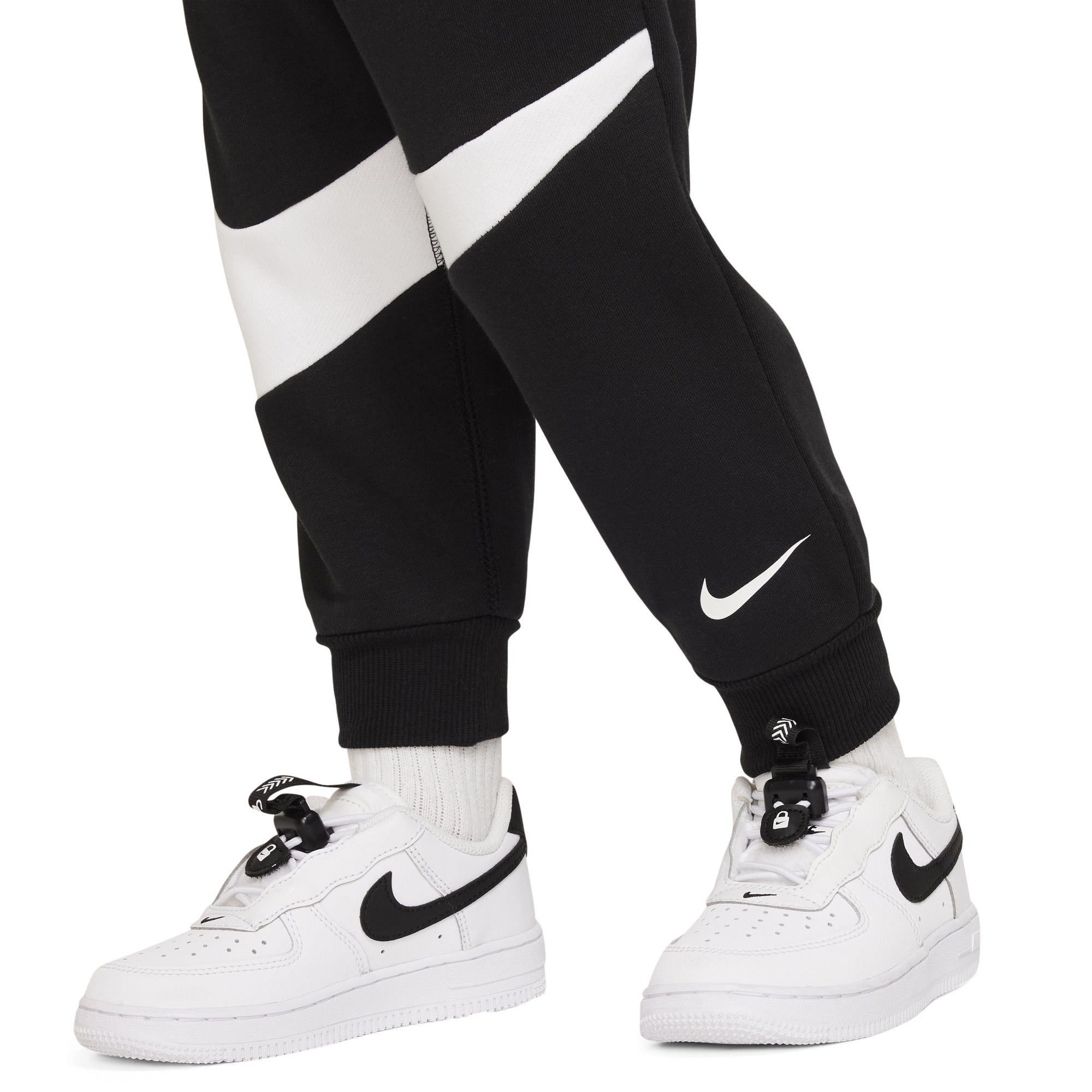 SWOOSH ESSENTIALS מכנסיים ארוכים