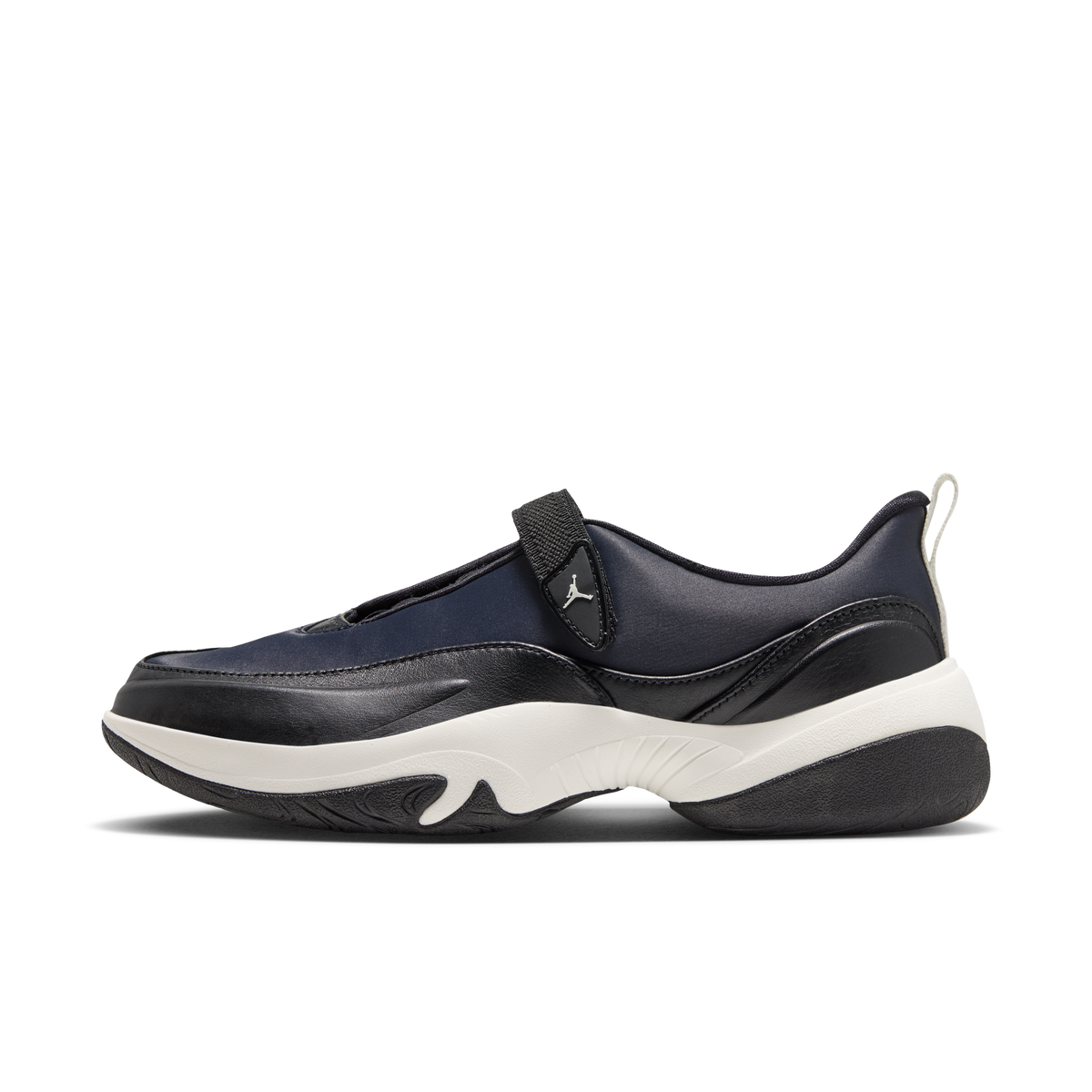 Jordan Pointe סניקרס