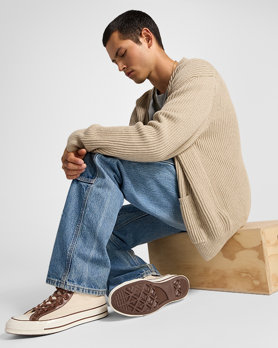 | Chuck 70 Leather Overlays סניקרס | FOOT LOCKER