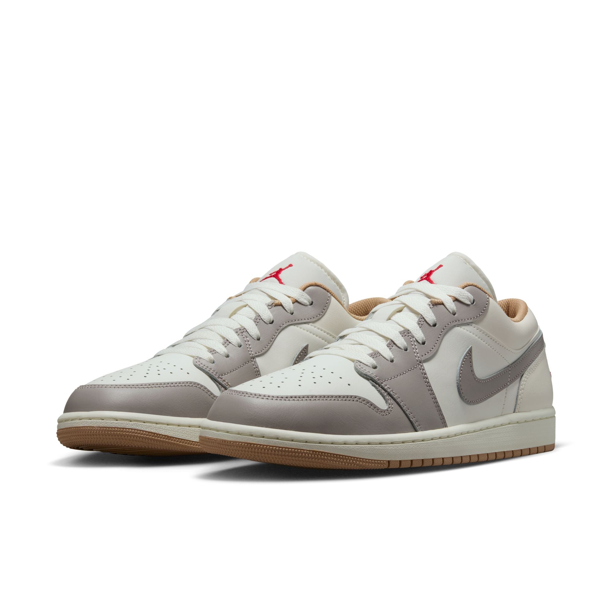 AIR JORDAN 1 LOW סניקרס