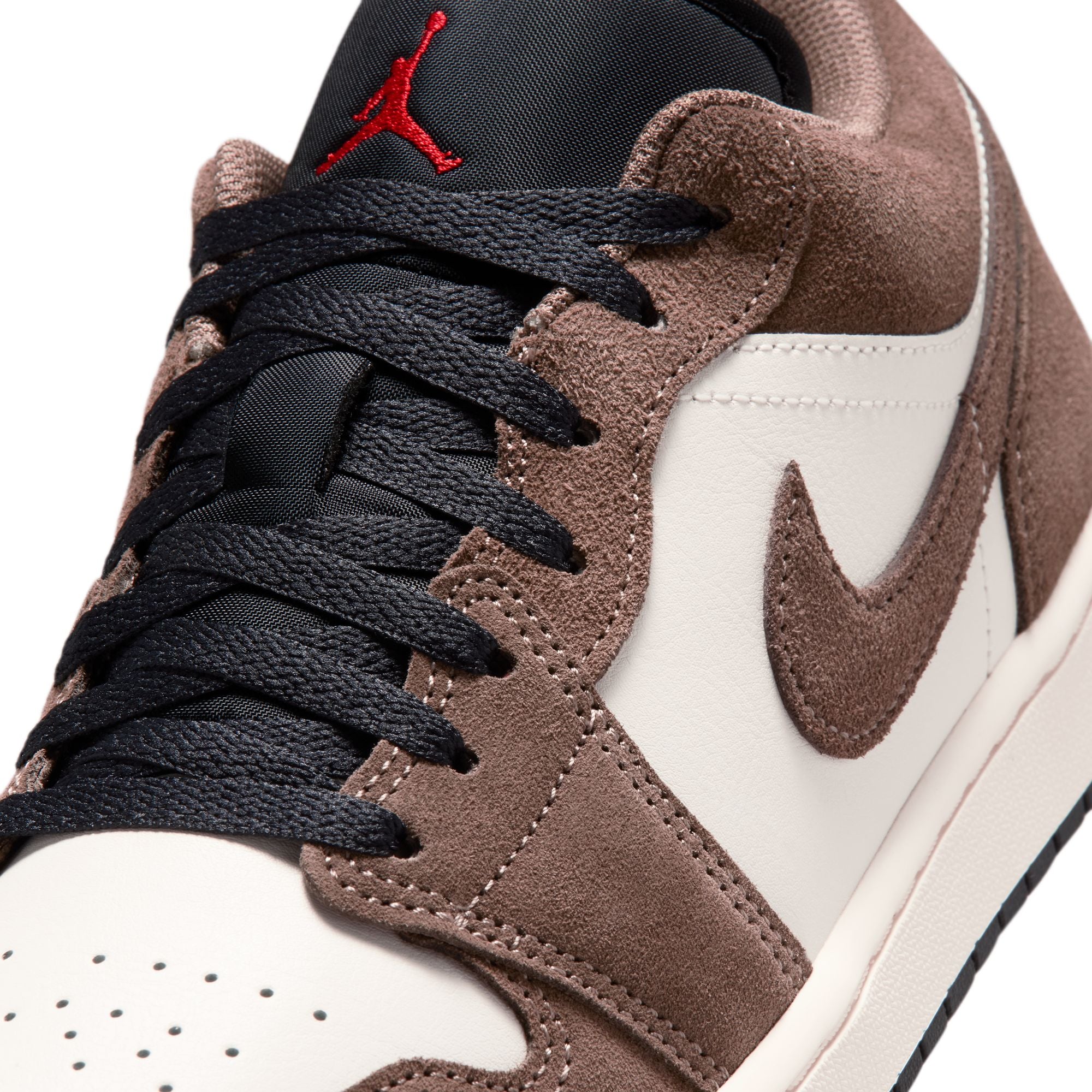 AIR JORDAN 1 LOW סניקרס
