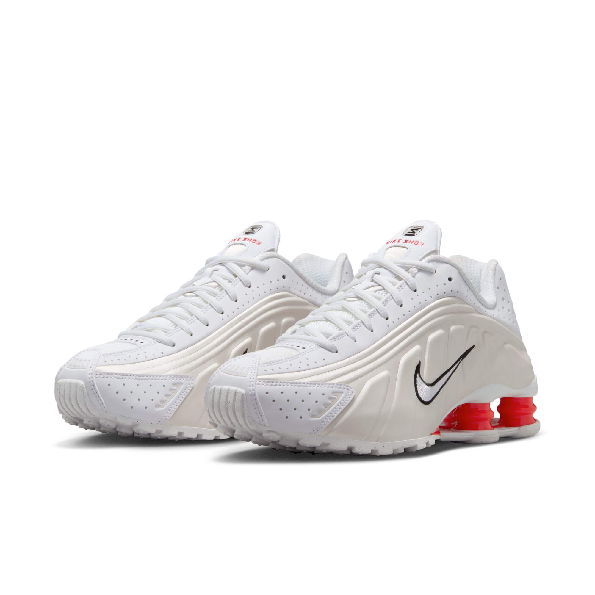 SHOX R4 סניקרס