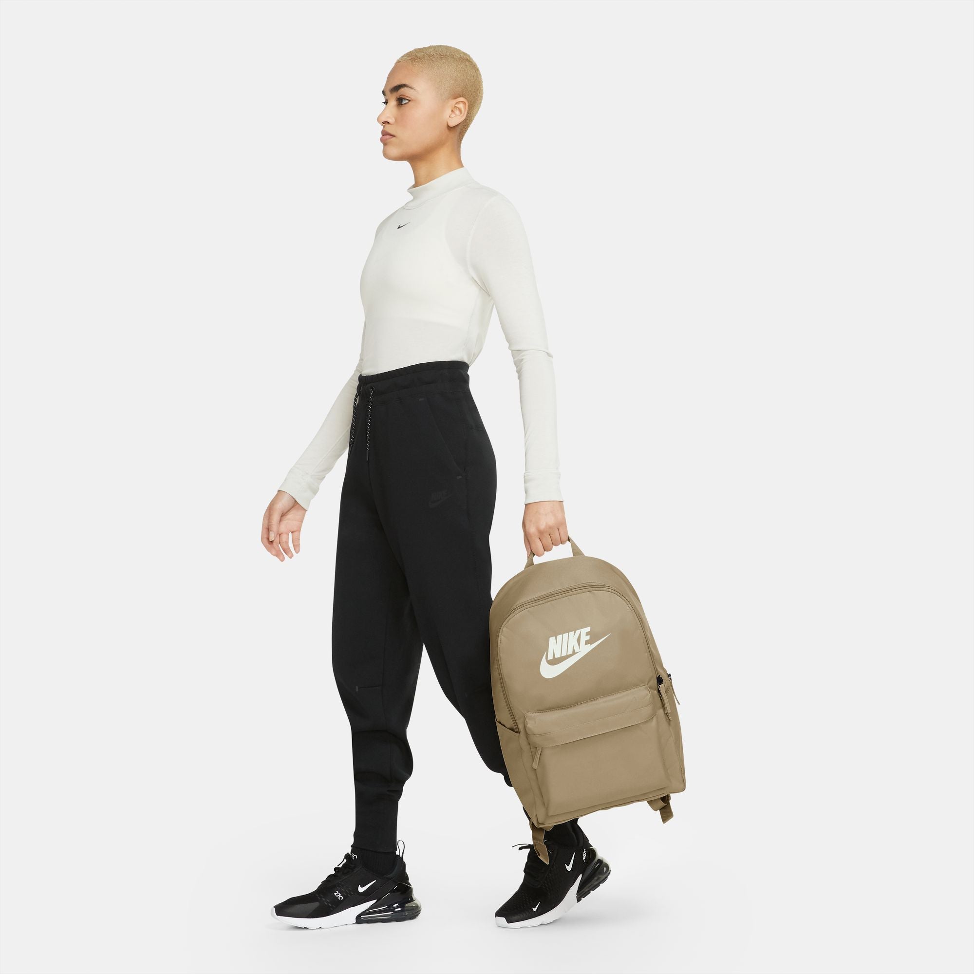 HERITAGE תיק גב בשילוב לוגו