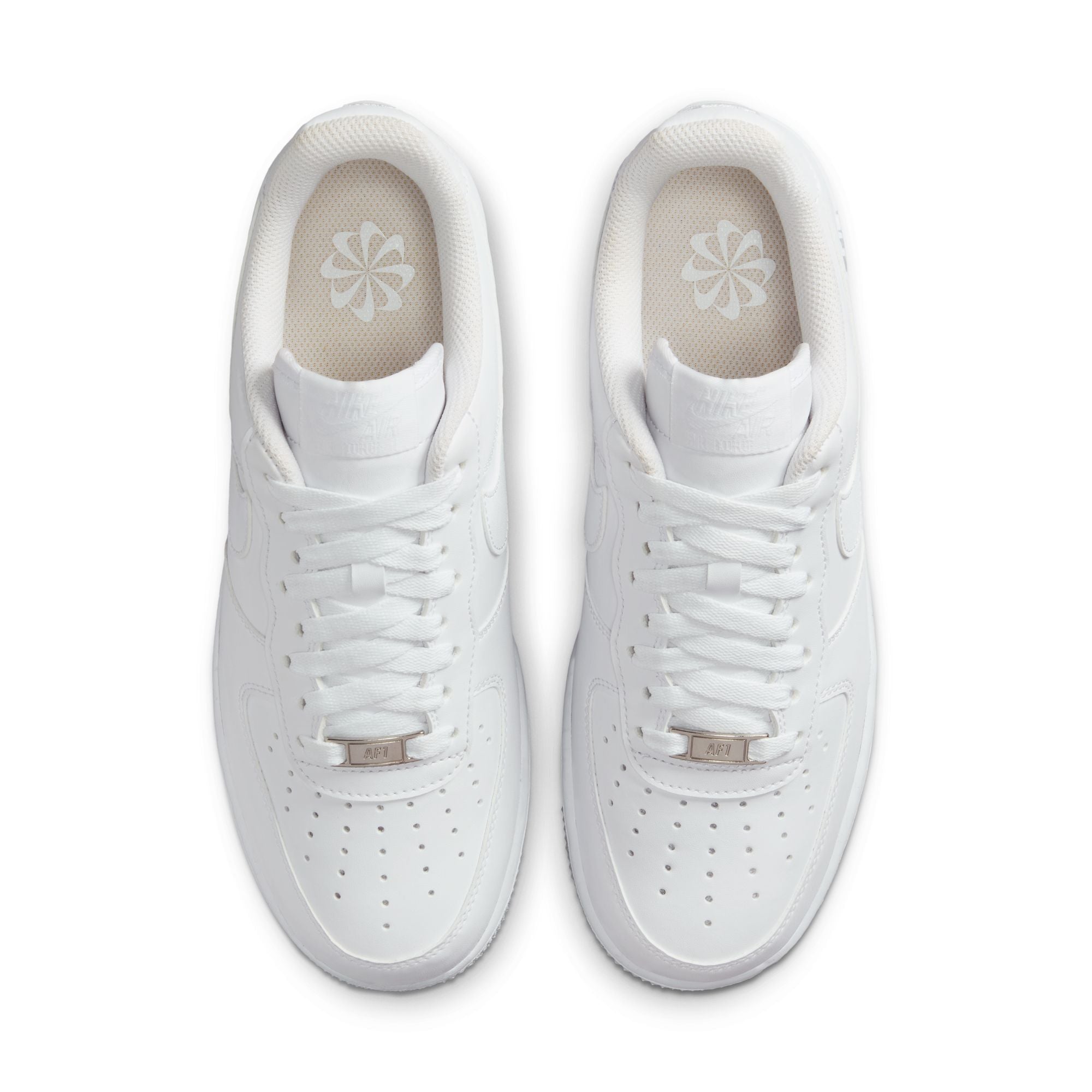 AIR FORCE 1 07 NEXT NATURE סניקרס