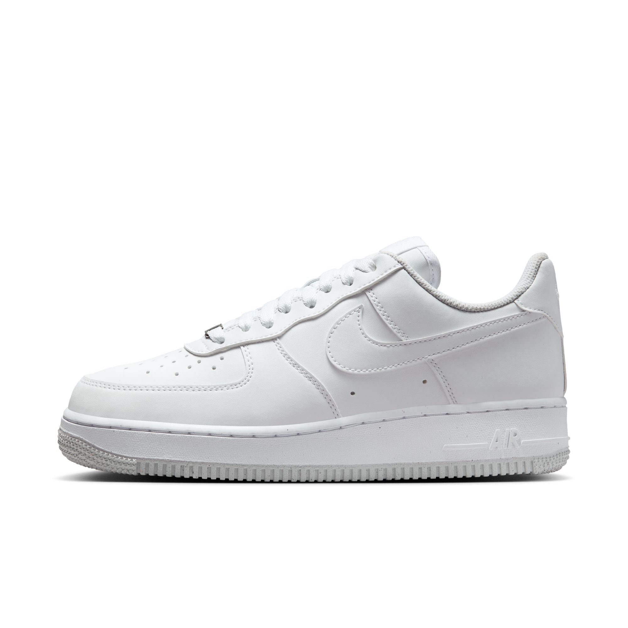 AIR FORCE 1 07 NEXT NATURE סניקרס