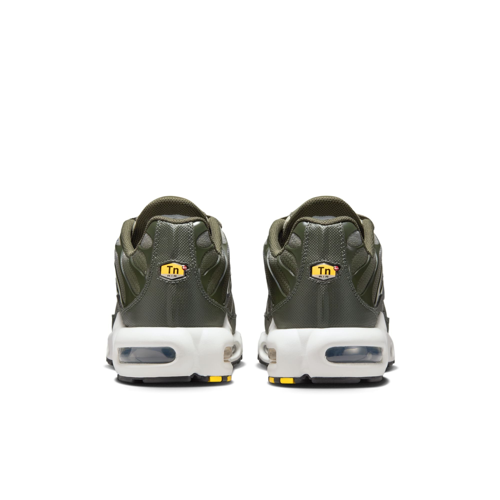 NIKE AIR MAX PLUS - סניקרס