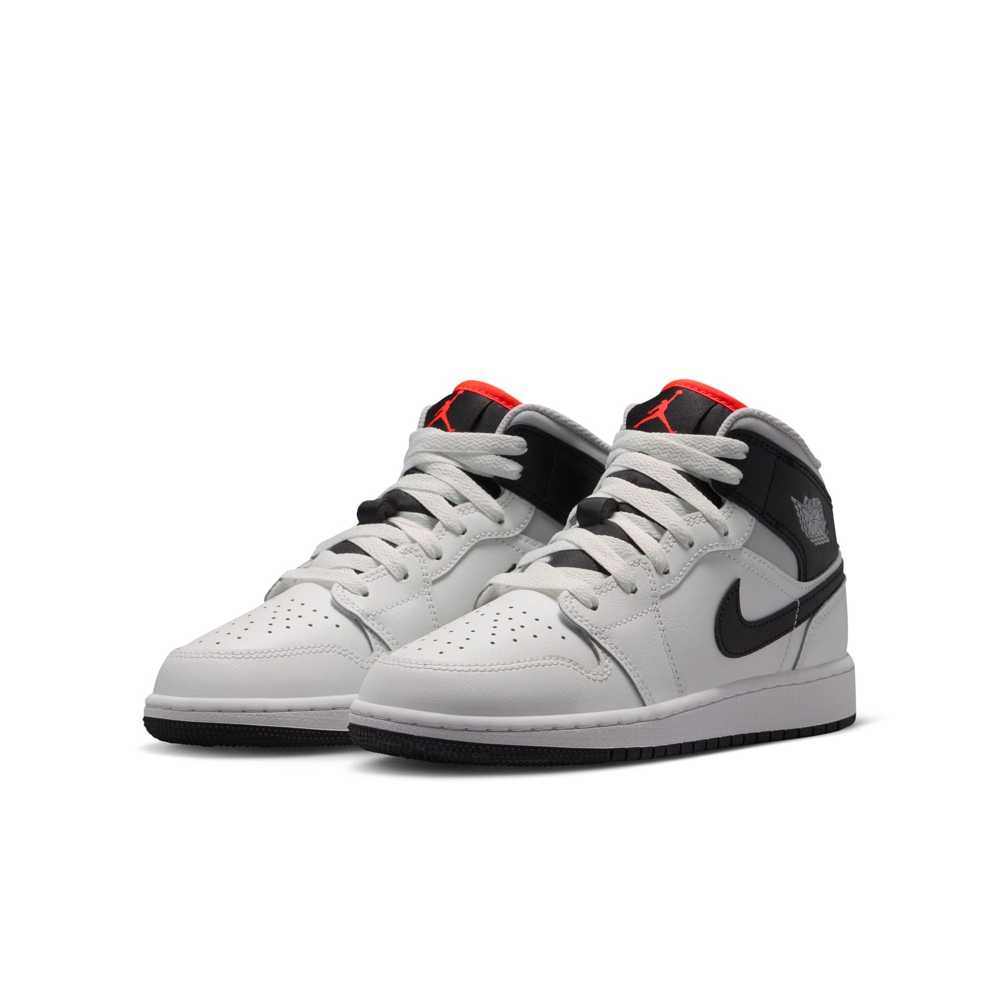 AIR JORDAN 1 MID סניקרס