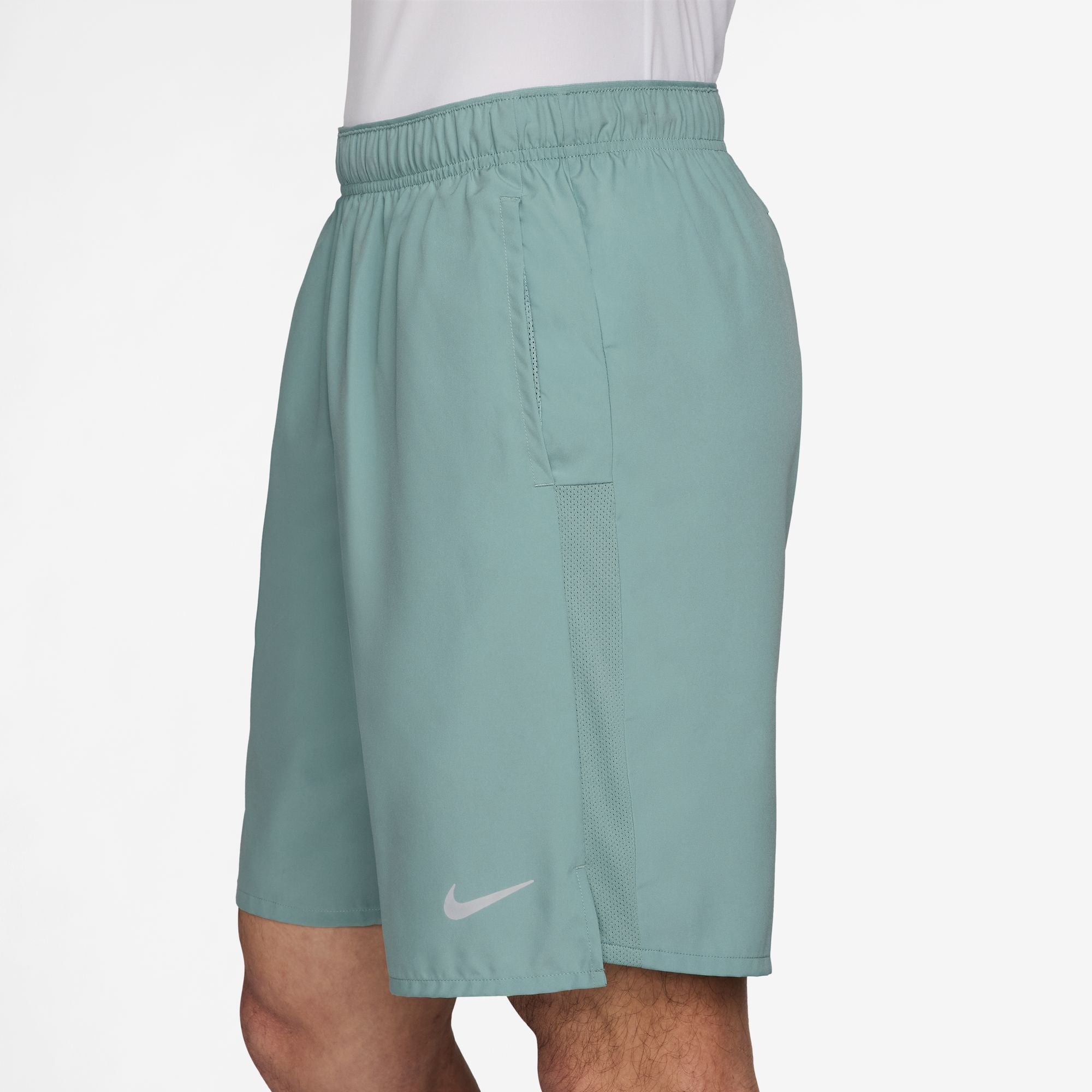 DRI-FIT CHALLENGER מכנסיים קצרים