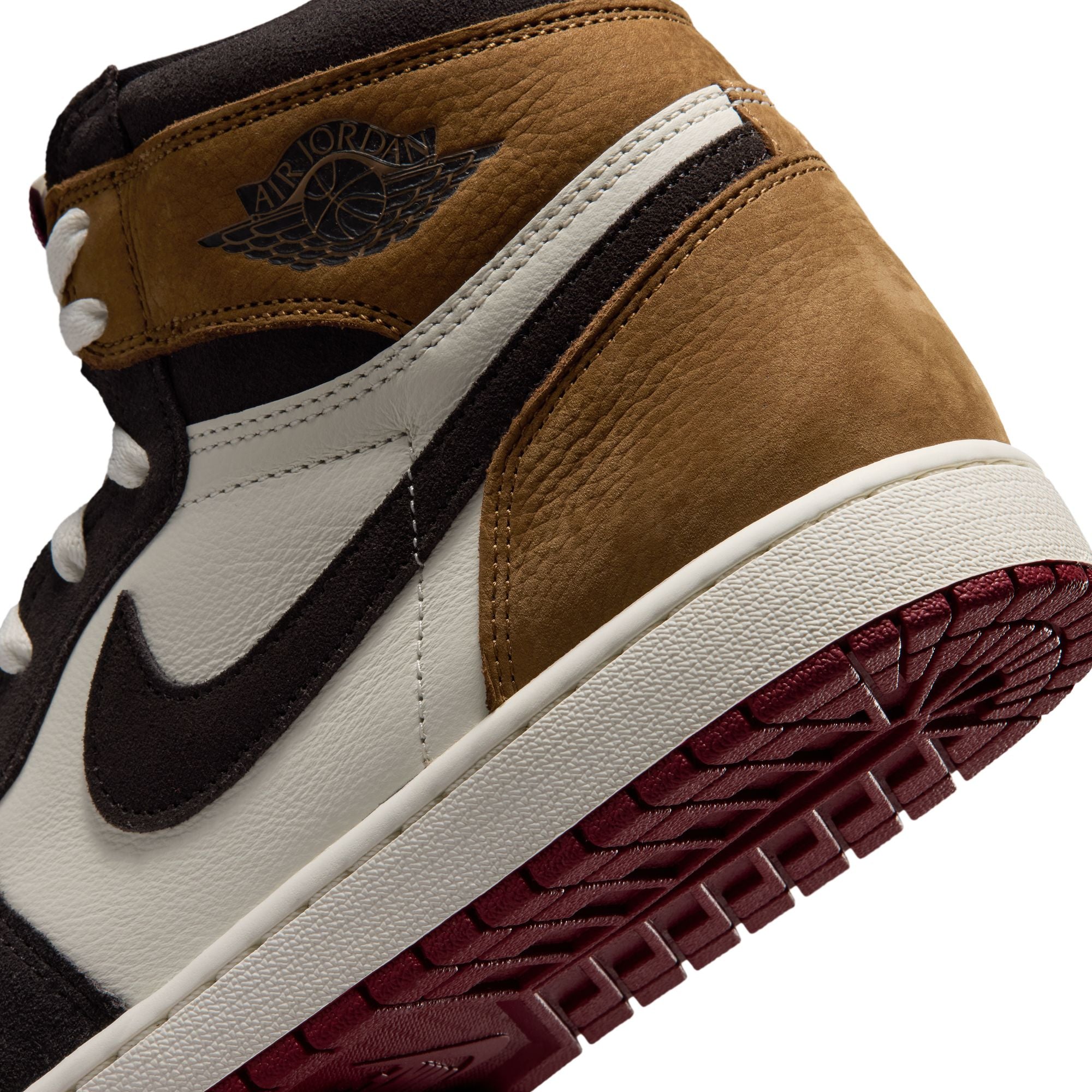 Air Jordan 1 Retro High OG "Love Letter" סניקרס
