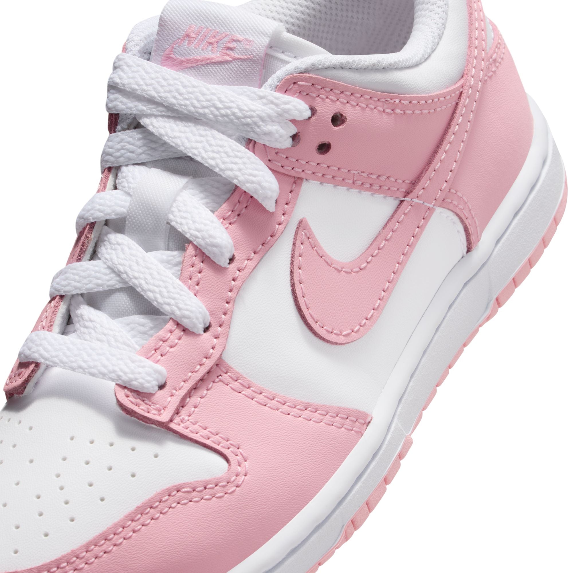 NIKE DUNK LOW סניקרס