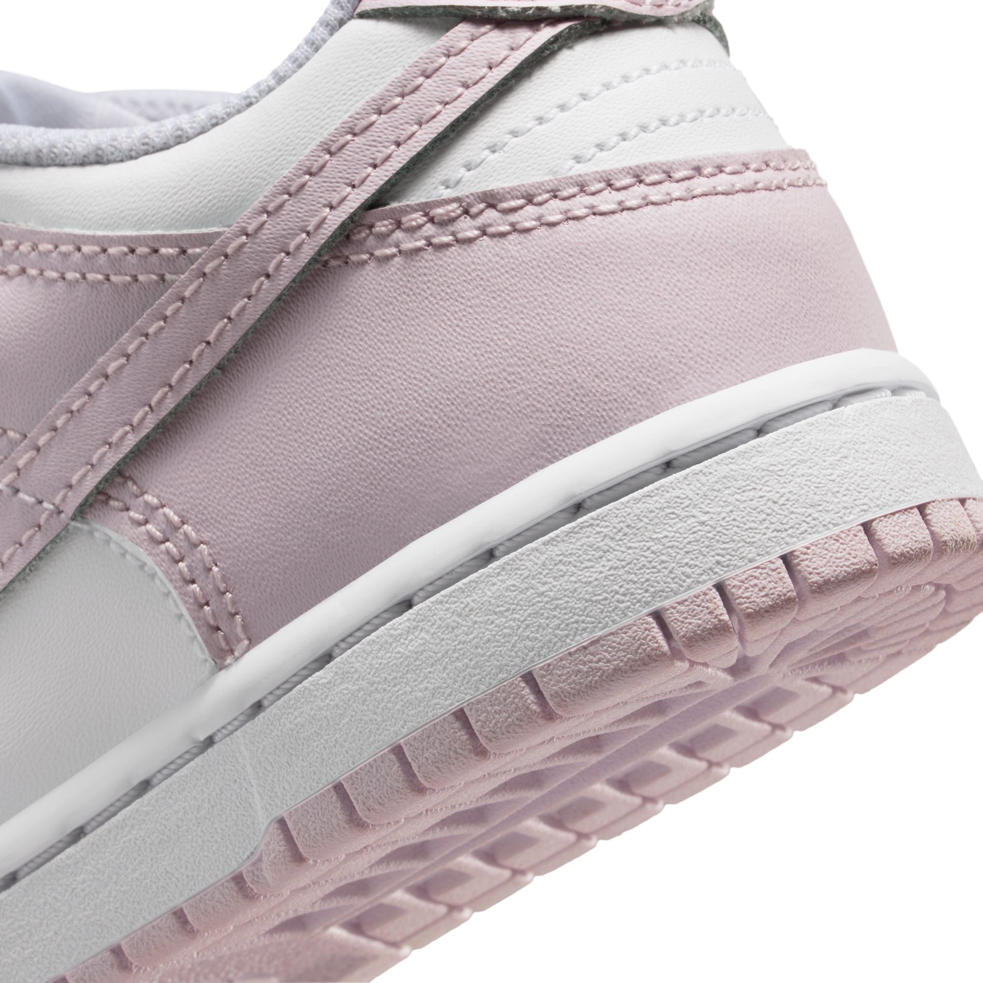 DUNK LOW סניקרס