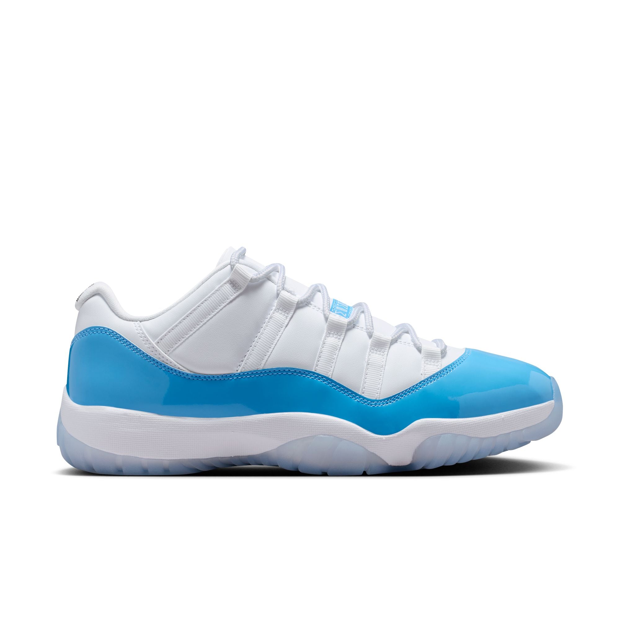AIR JORDAN 11 RETRO LOW סניקרס