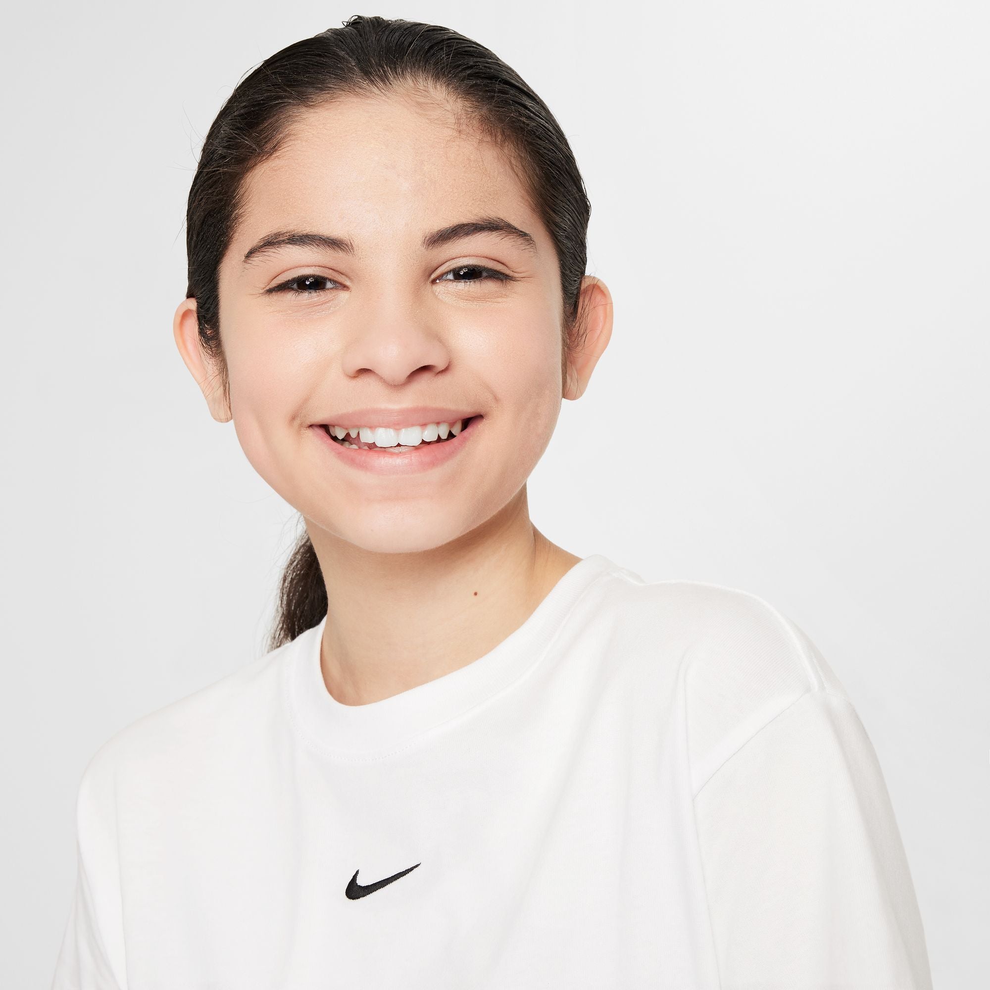 Sportswear Essential טישרט