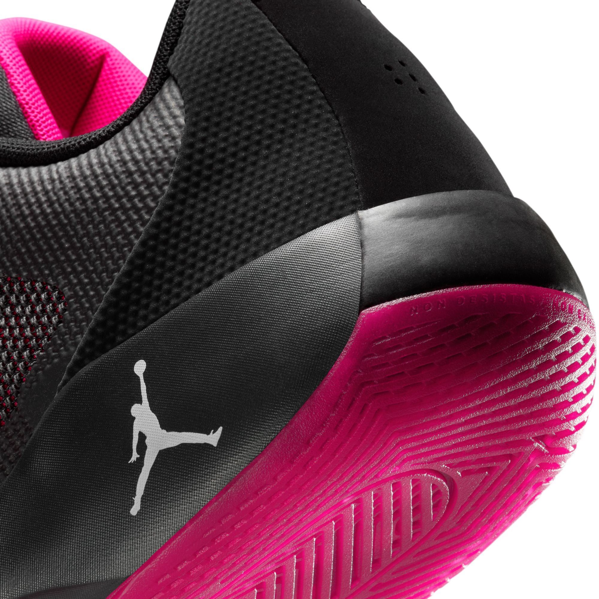 JORDAN LUKA נעלי כדורסל