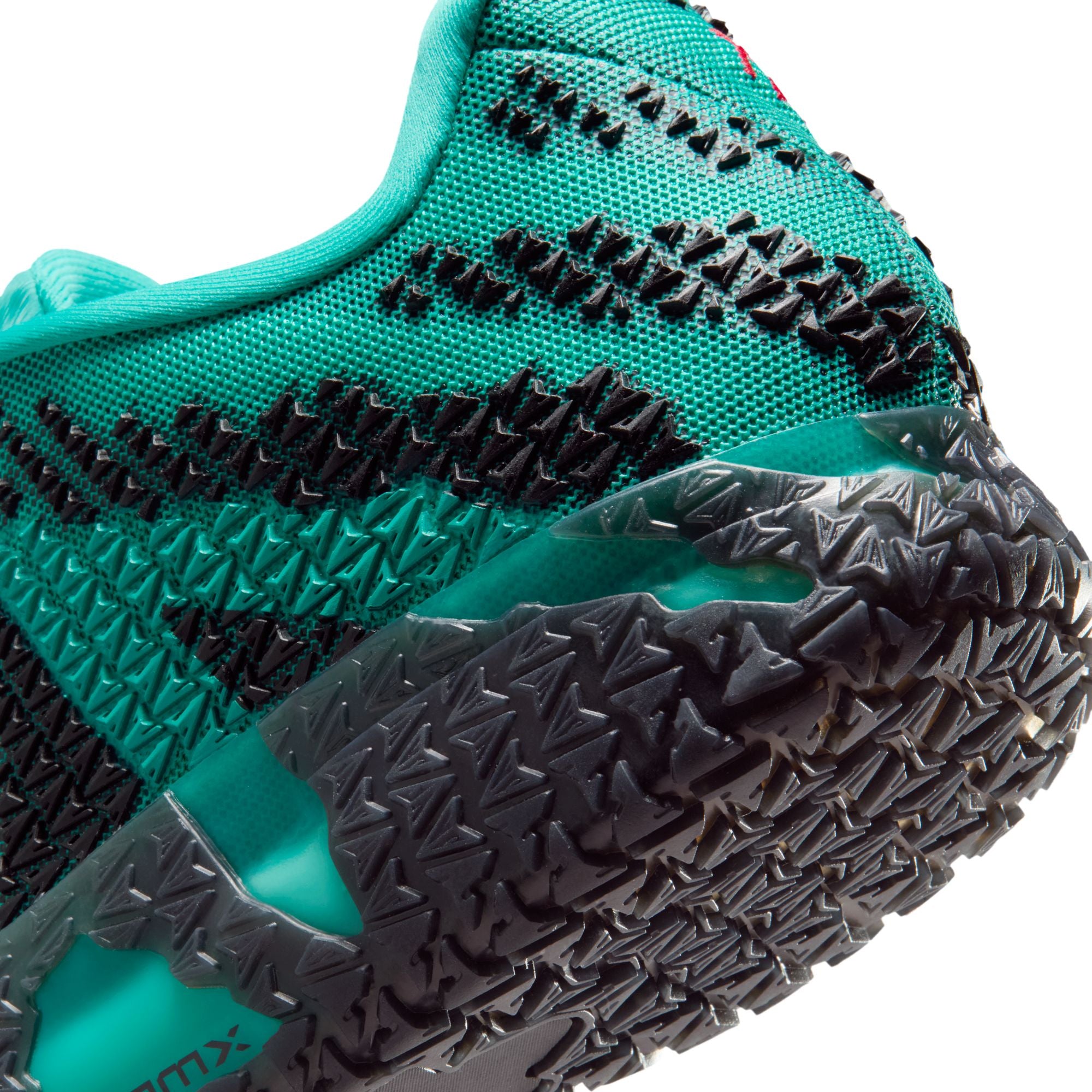 JA 3 נעלי כדורסל