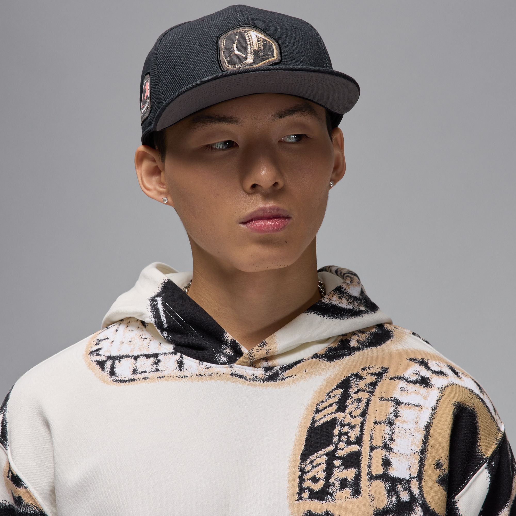 J PRO CAP S FB FLT MVP סניקרס