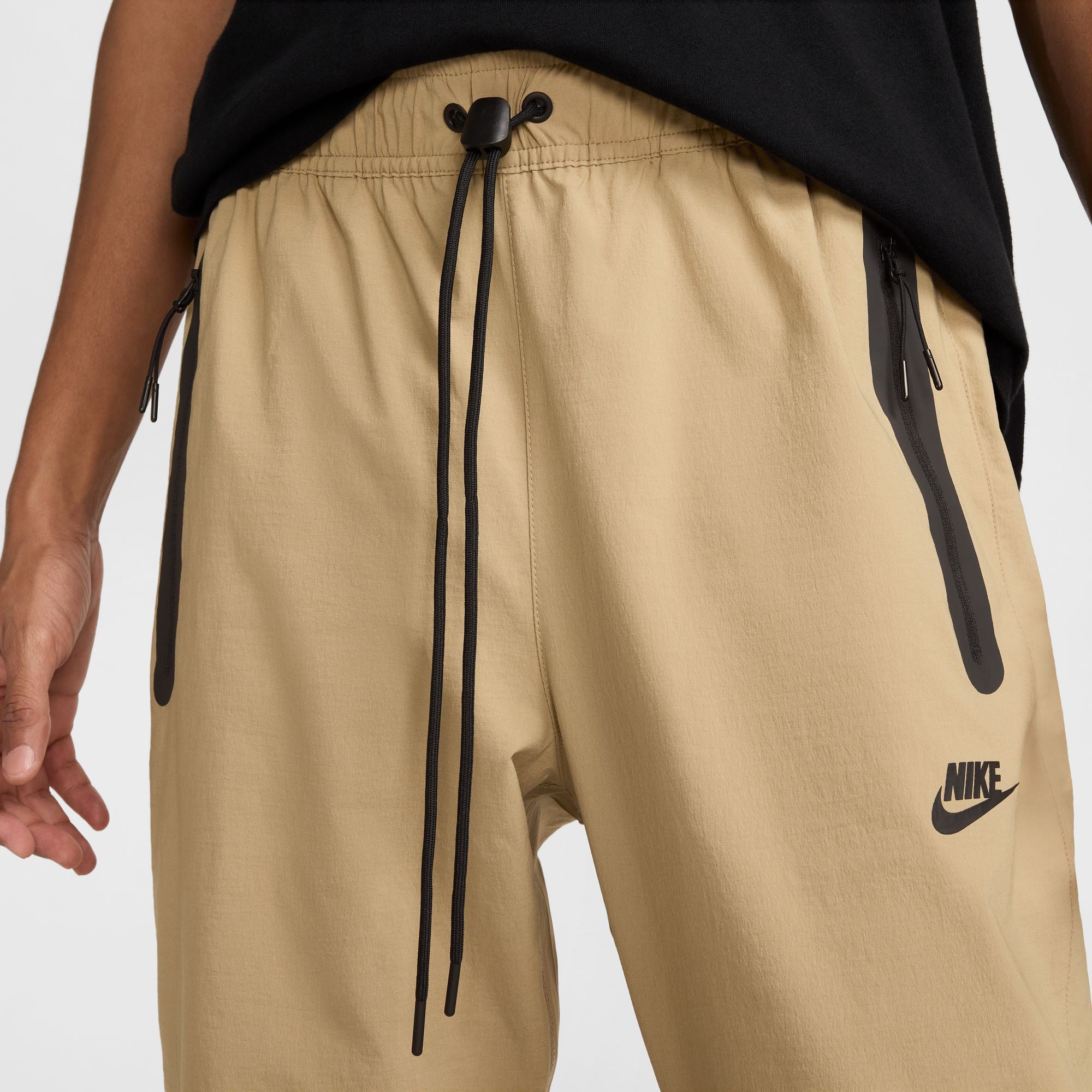 Nike Tech מכנסיים