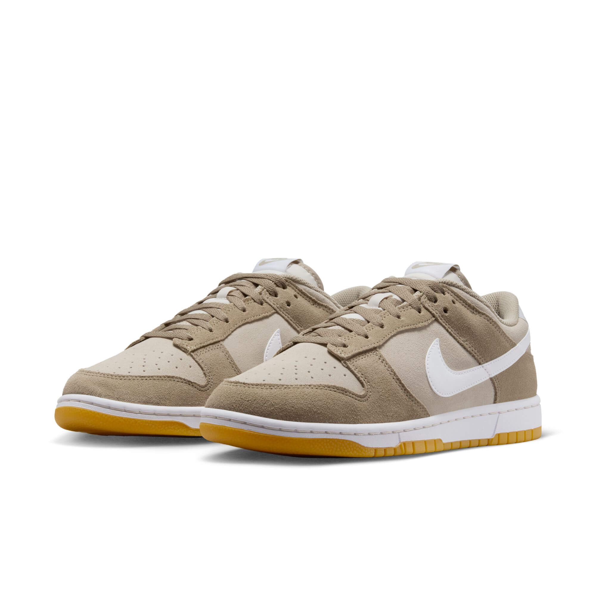 Dunk Low Retro SE סניקרס