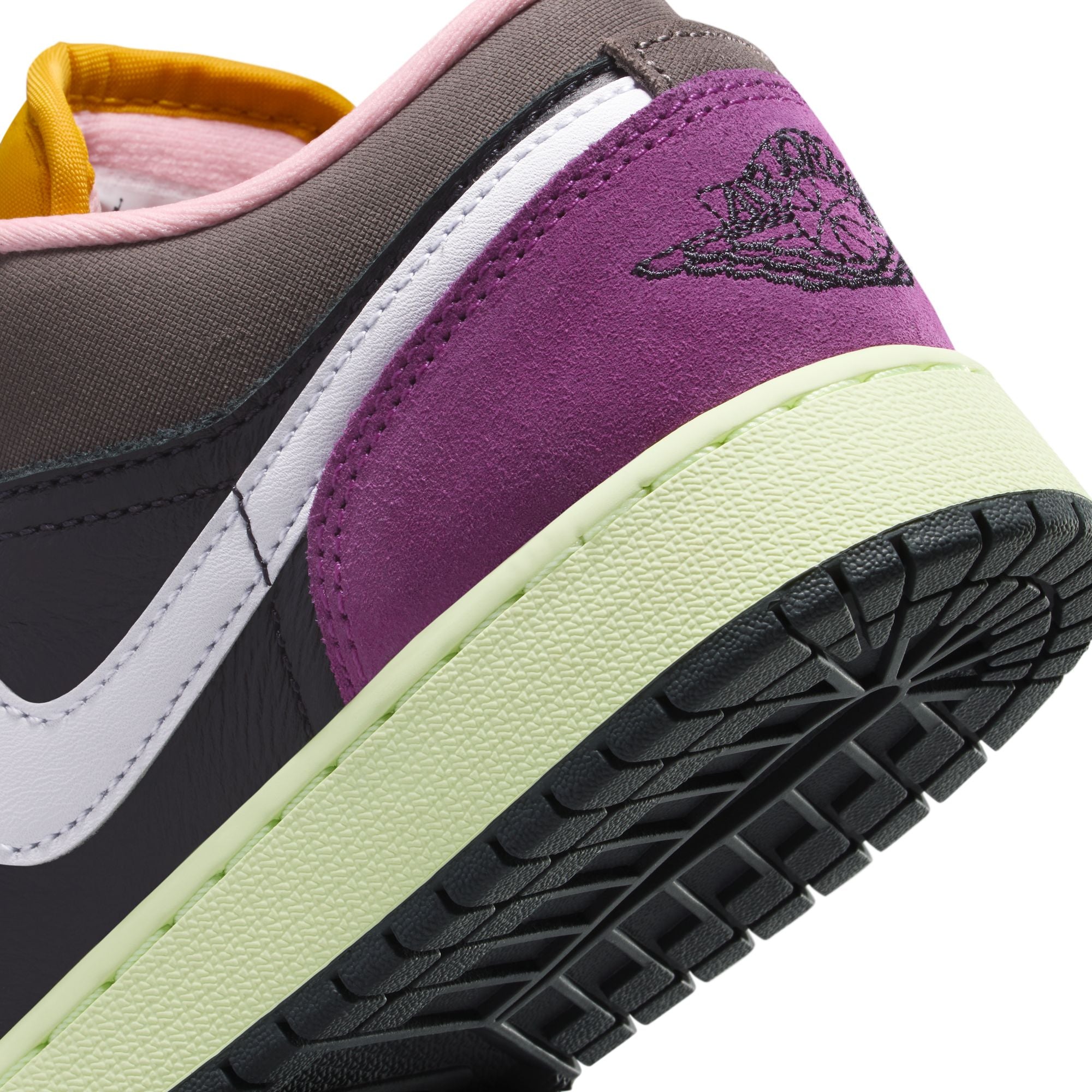 AIR JORDAN 1 LOW SE סניקרס