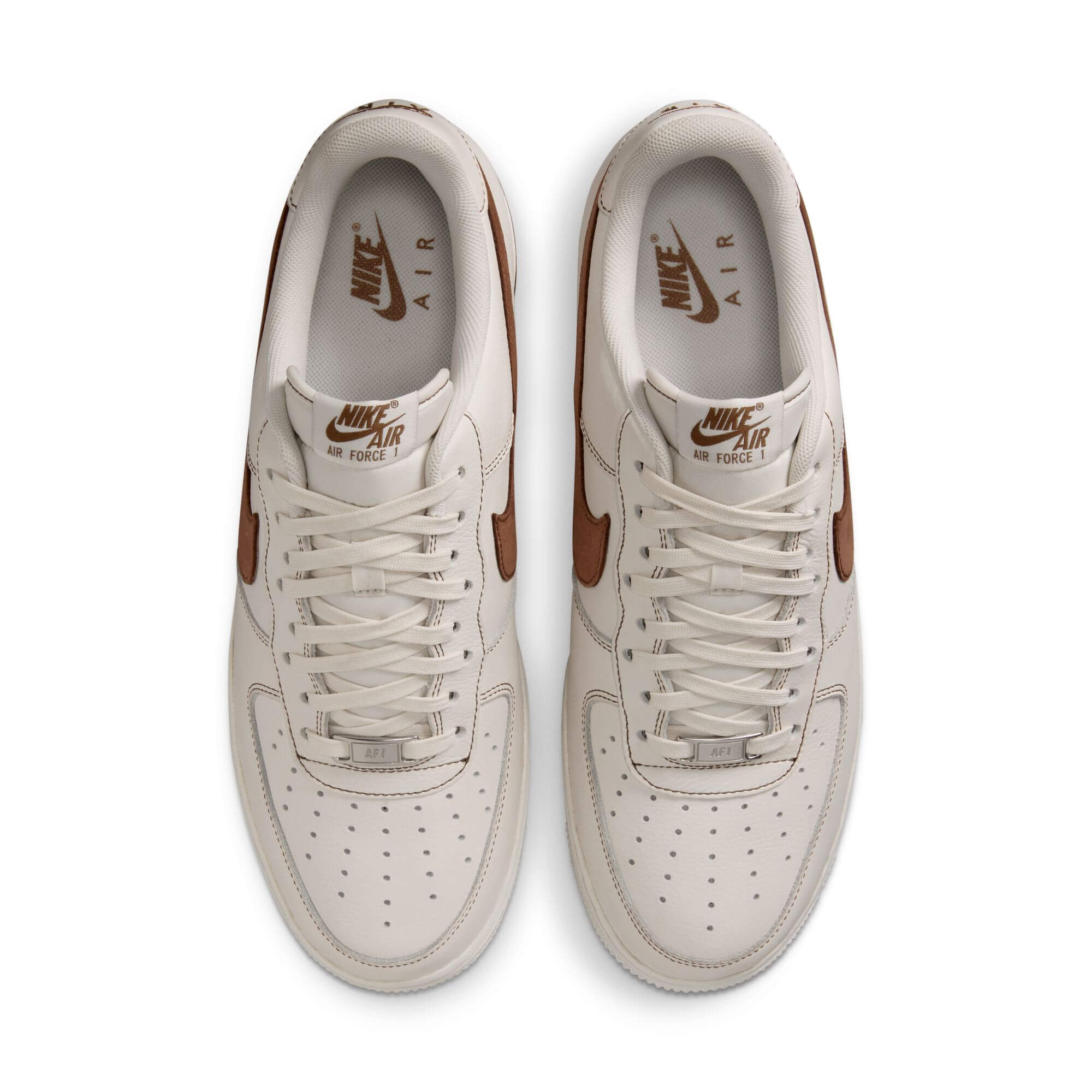 AIR FORCE 1 07 LV8 סניקרס