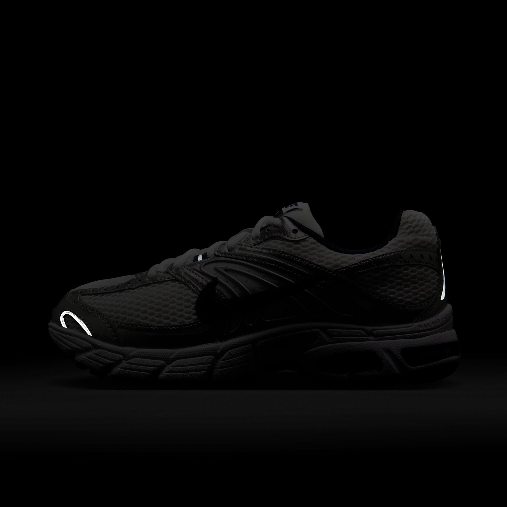 NIKE AIR MAX MOTO 2K סניקרס