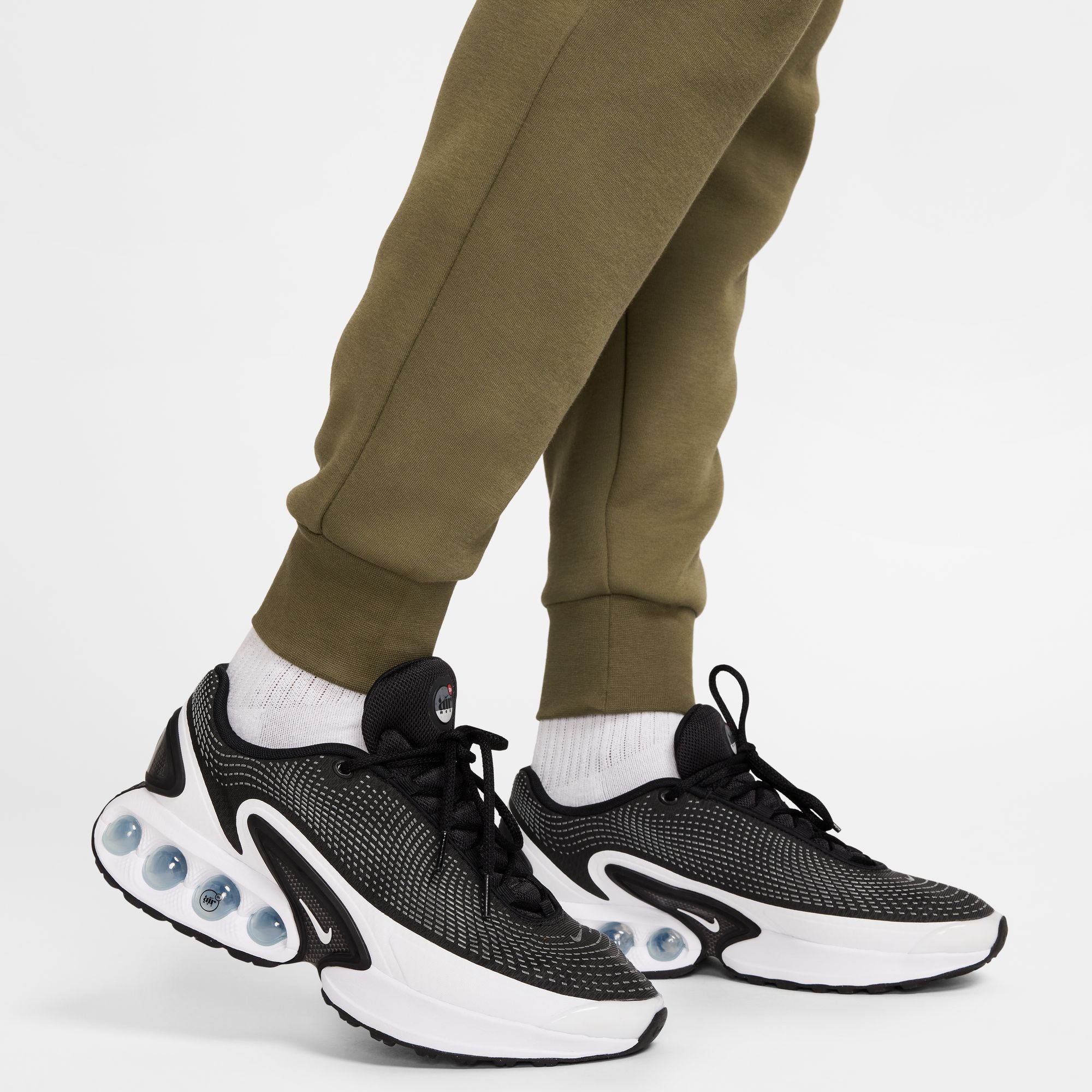 NIKE TECH FLEECE מכנסיים