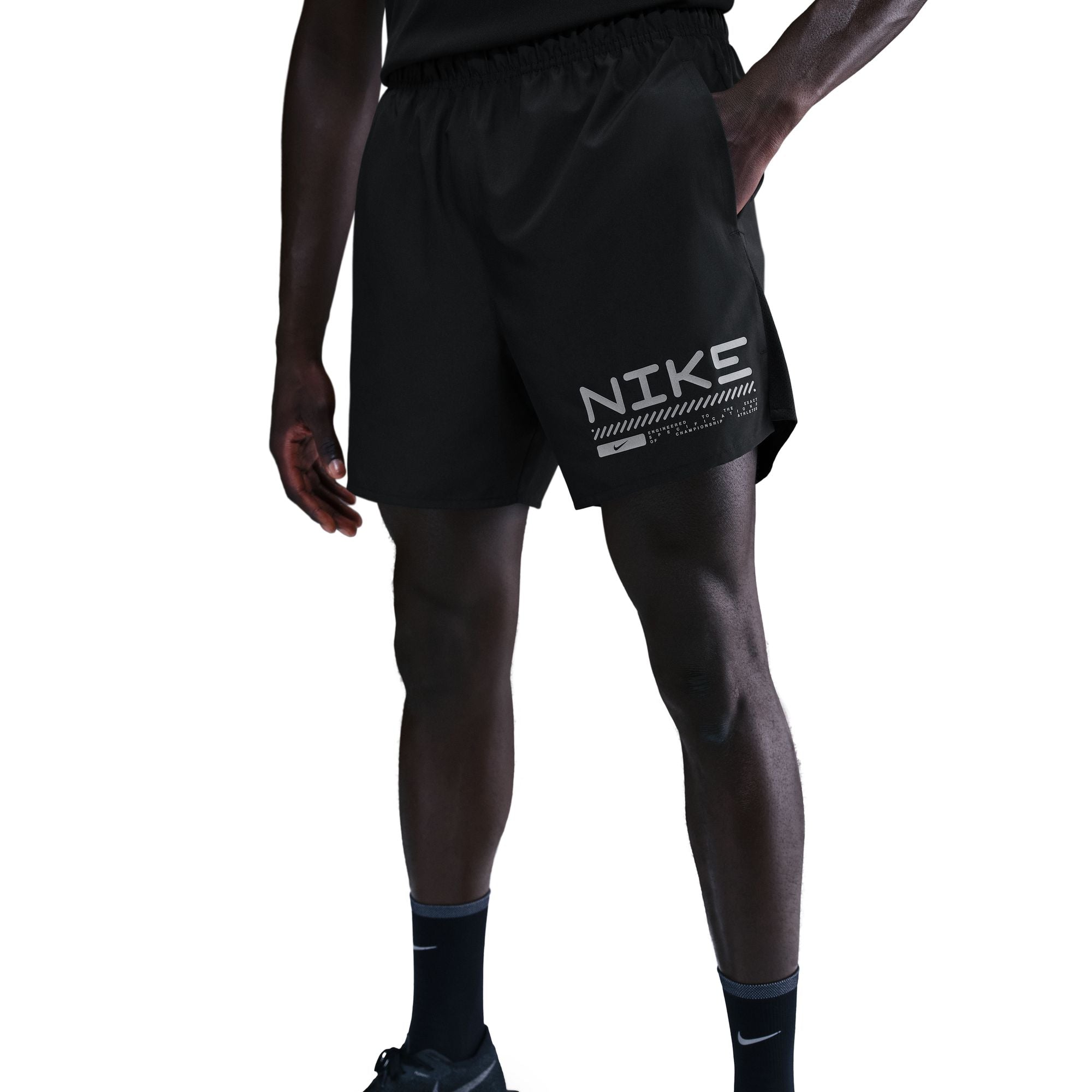 DRI-FIT WINTERIZED CHALLENGER מכנסיים קצרים