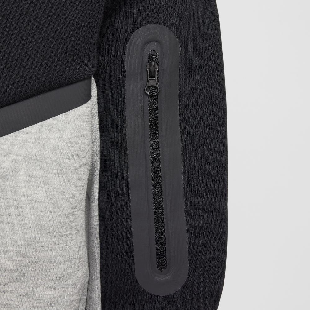 | SPORTSWEAR TECH FLEECE WINDRUNNER קפוצ'ון | FOOT LOCKER