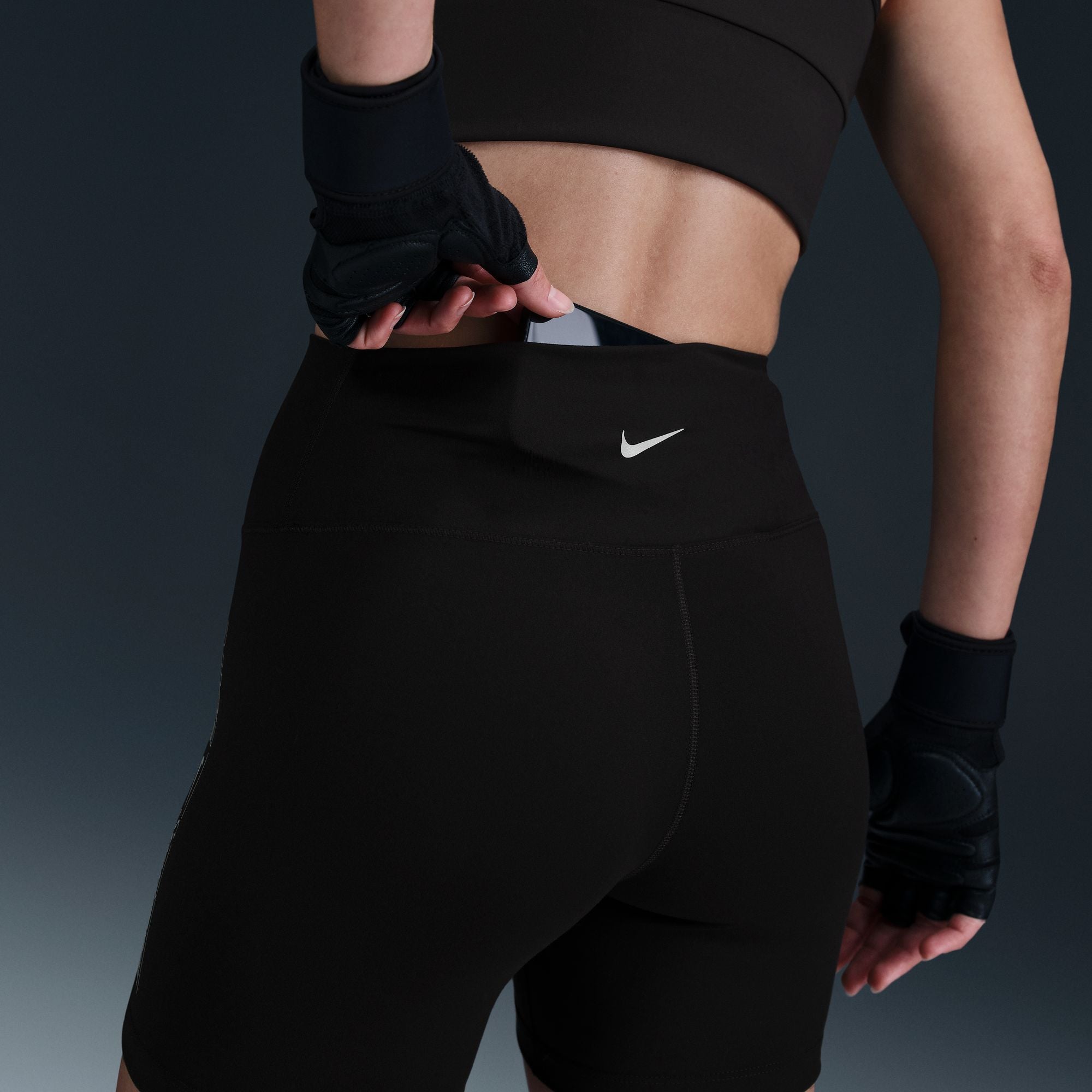 DRI FIT ONE 5IN טייץ קצר