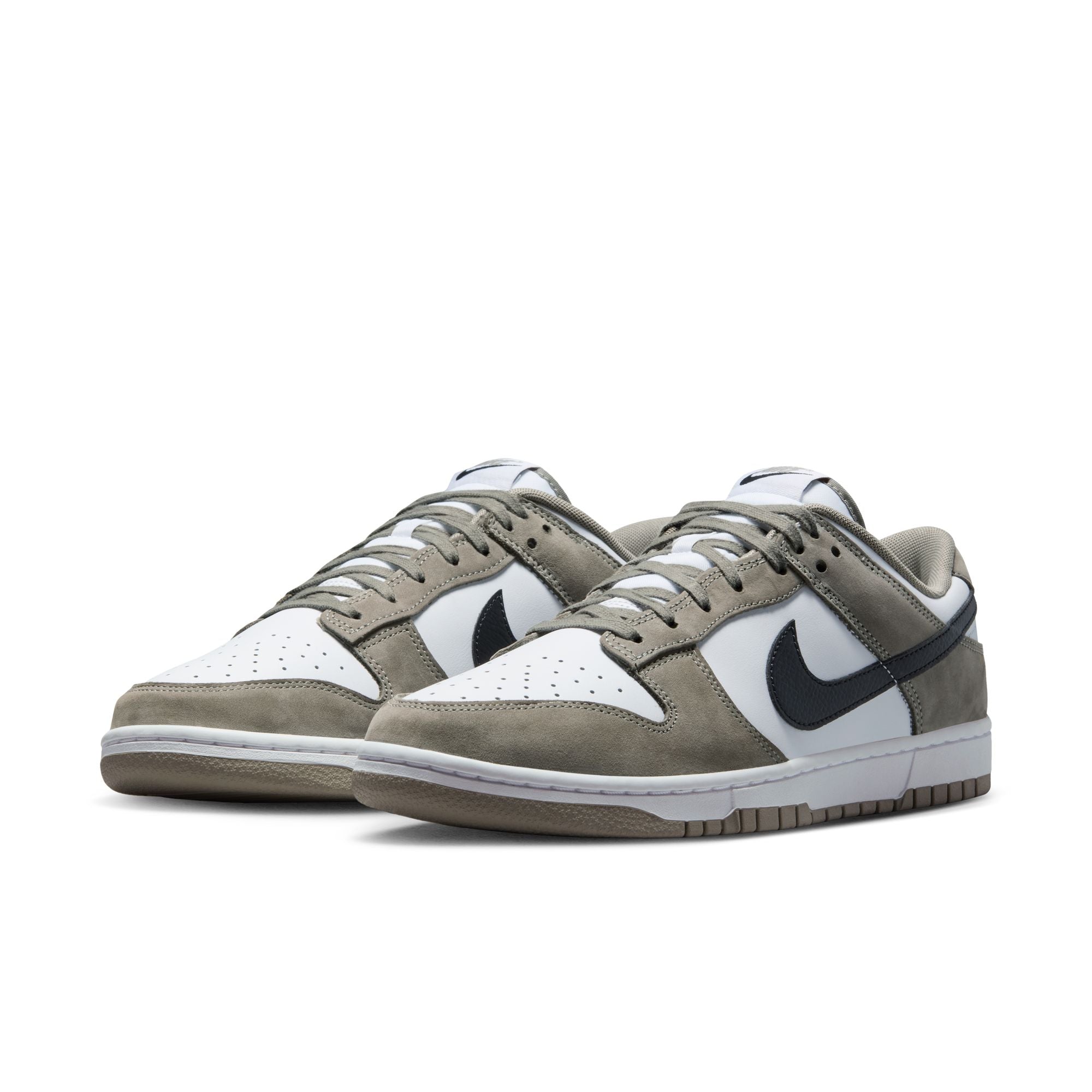 NIKE DUNK LOW סניקרס