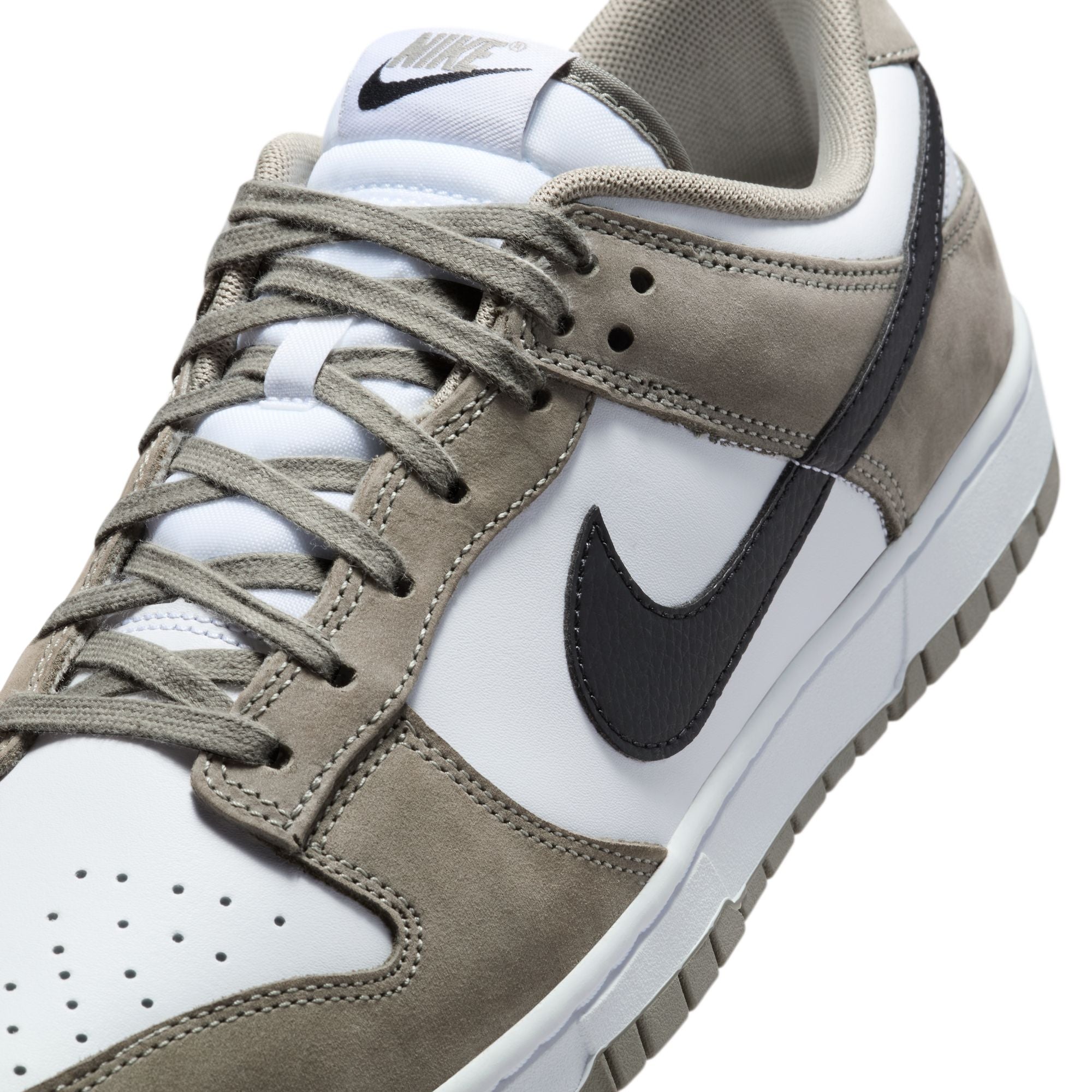 NIKE DUNK LOW סניקרס
