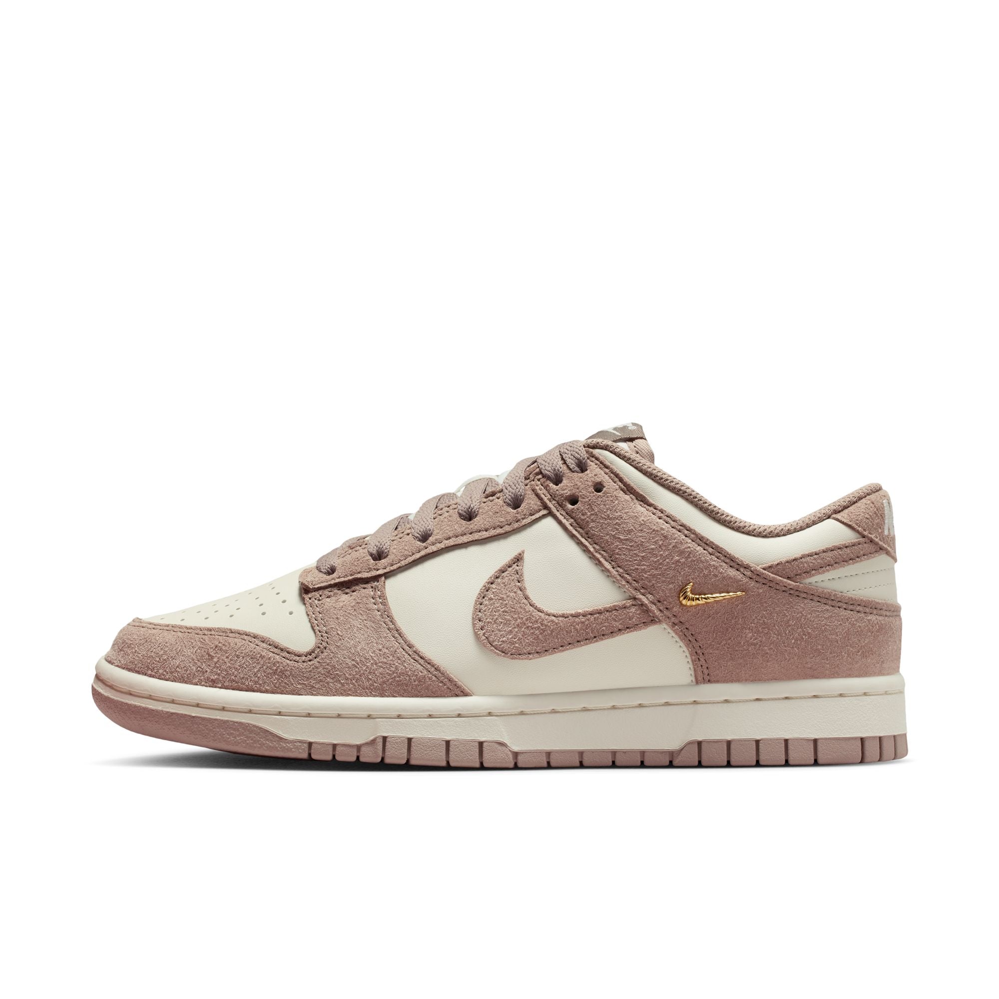 NIKE DUNK LOW סניקרס