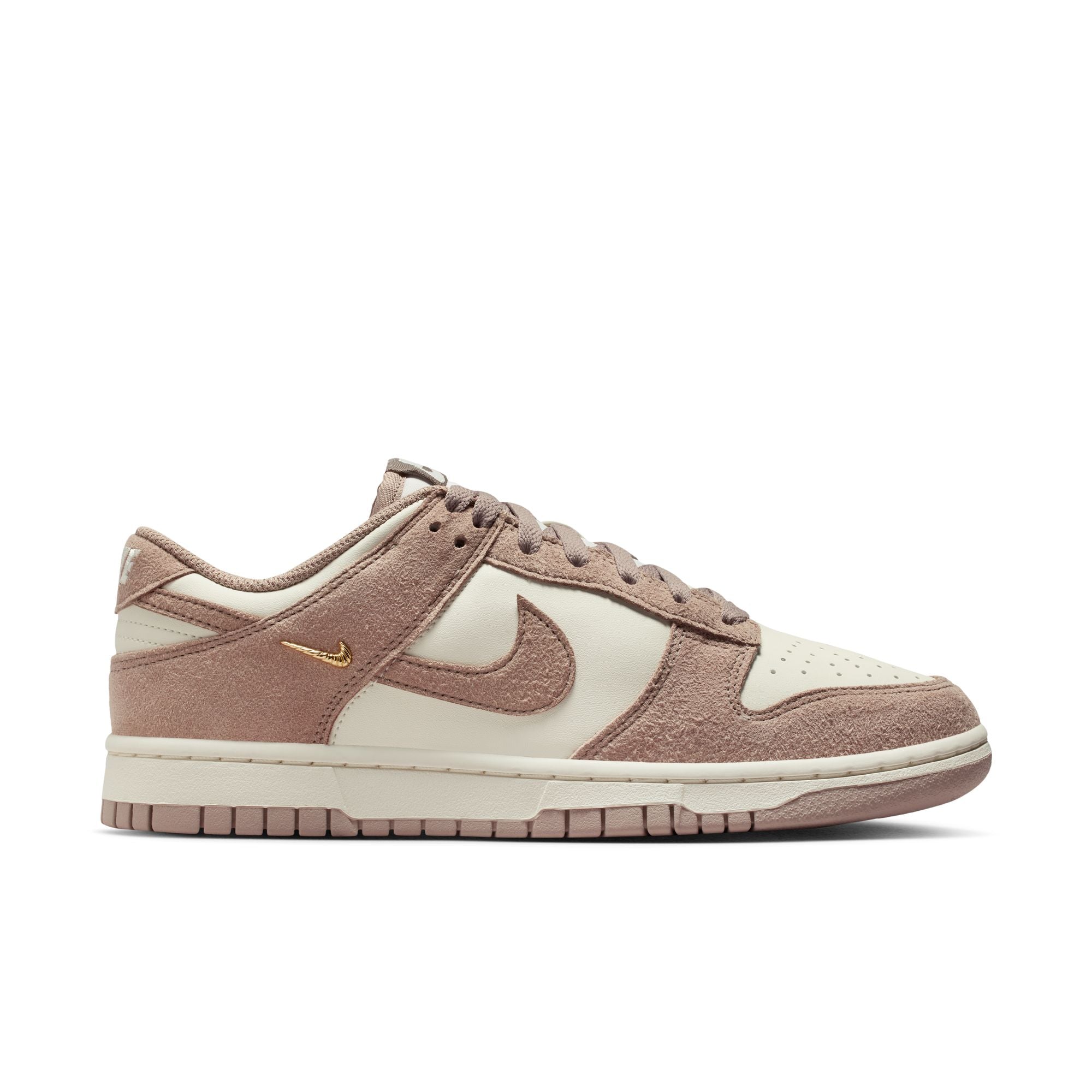 NIKE DUNK LOW סניקרס