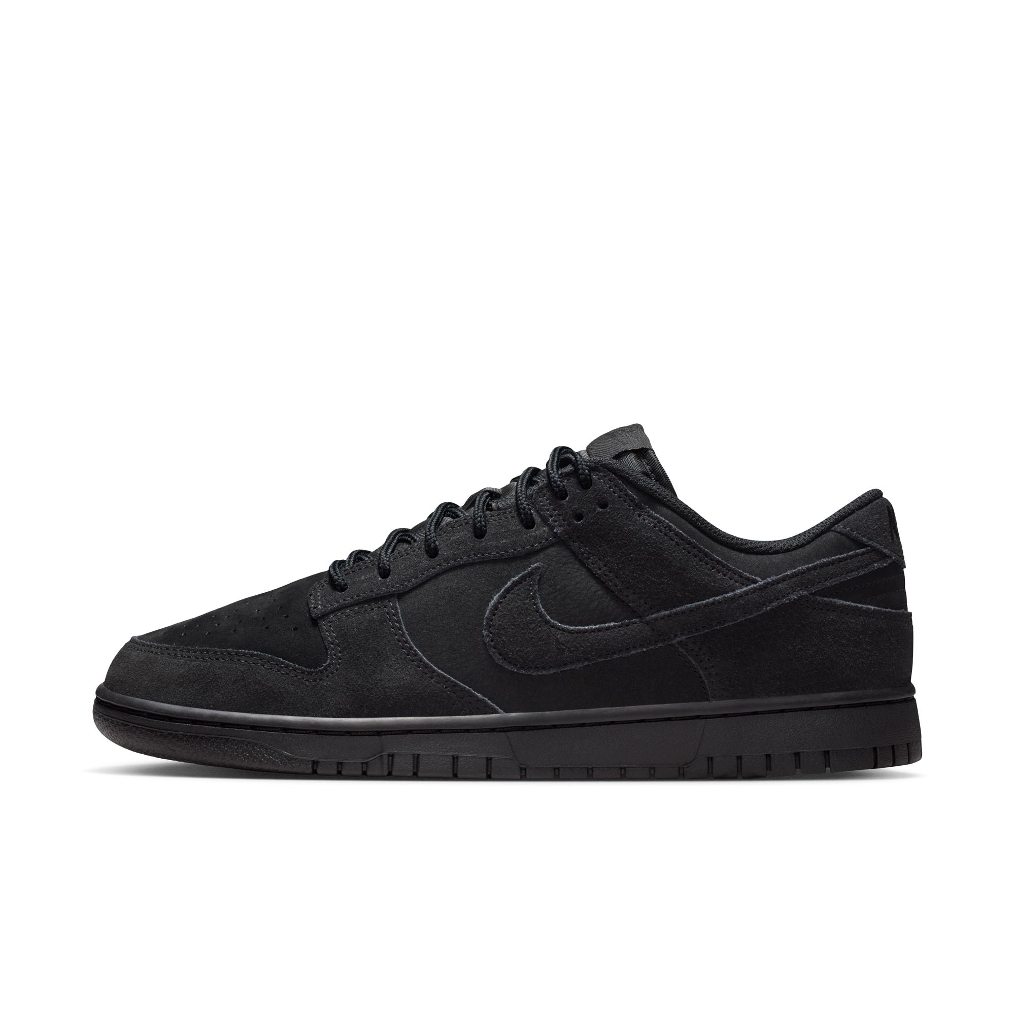 DUNK LOW RETRO SE סניקרס