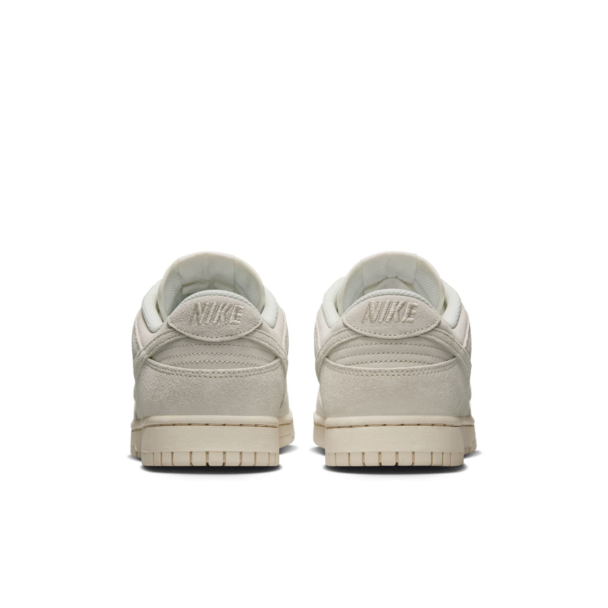 DUNK LOW RETRO SE סניקרס