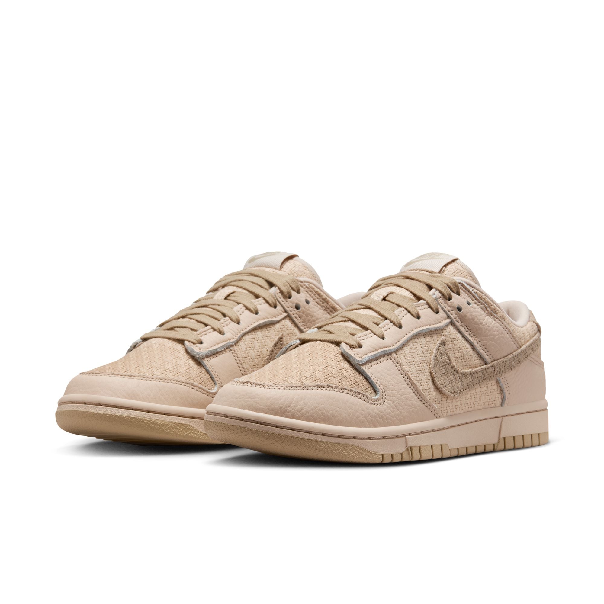 NIKE DUNK LOW סניקרס