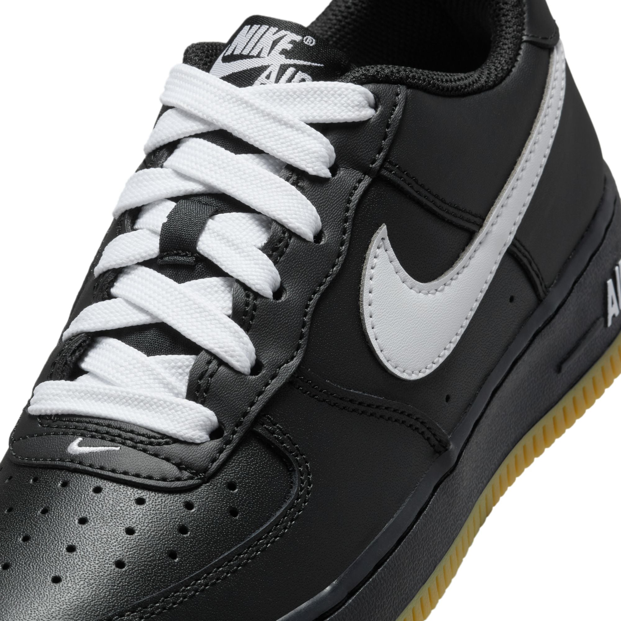 AIR FORCE 1 LV8