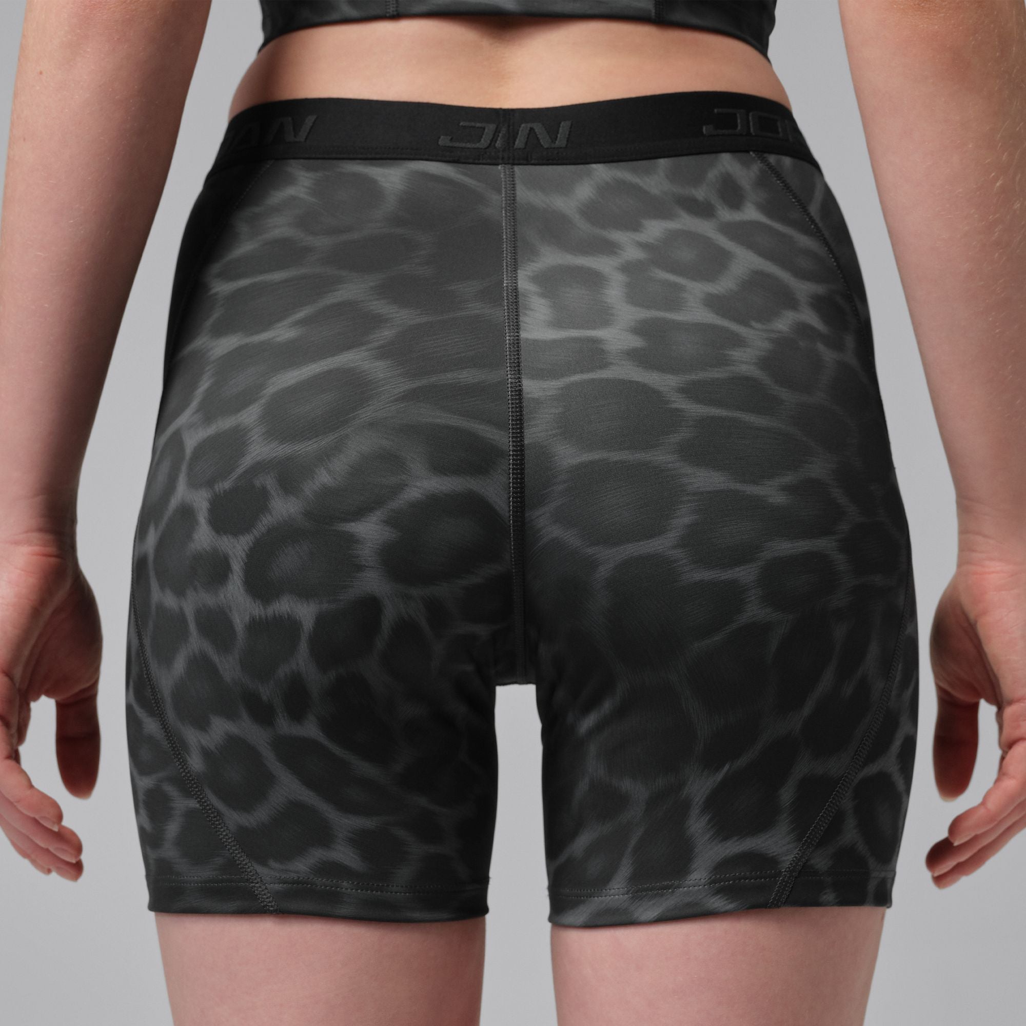 JORDAN DRI FIT 5IN טייץ קצר