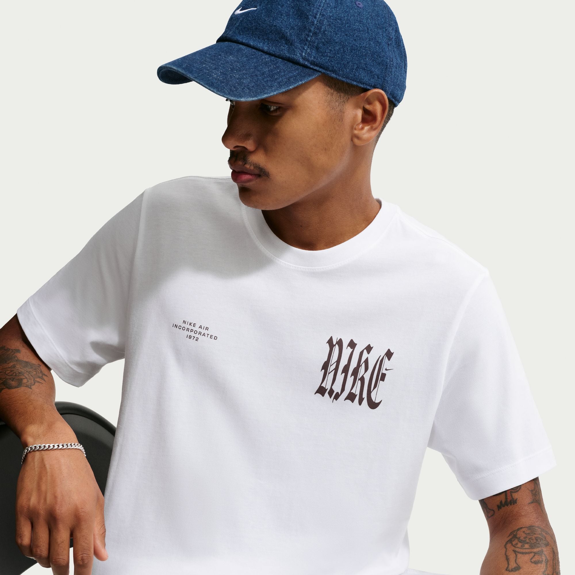 TOGETHER WE FLOAT טי שירט