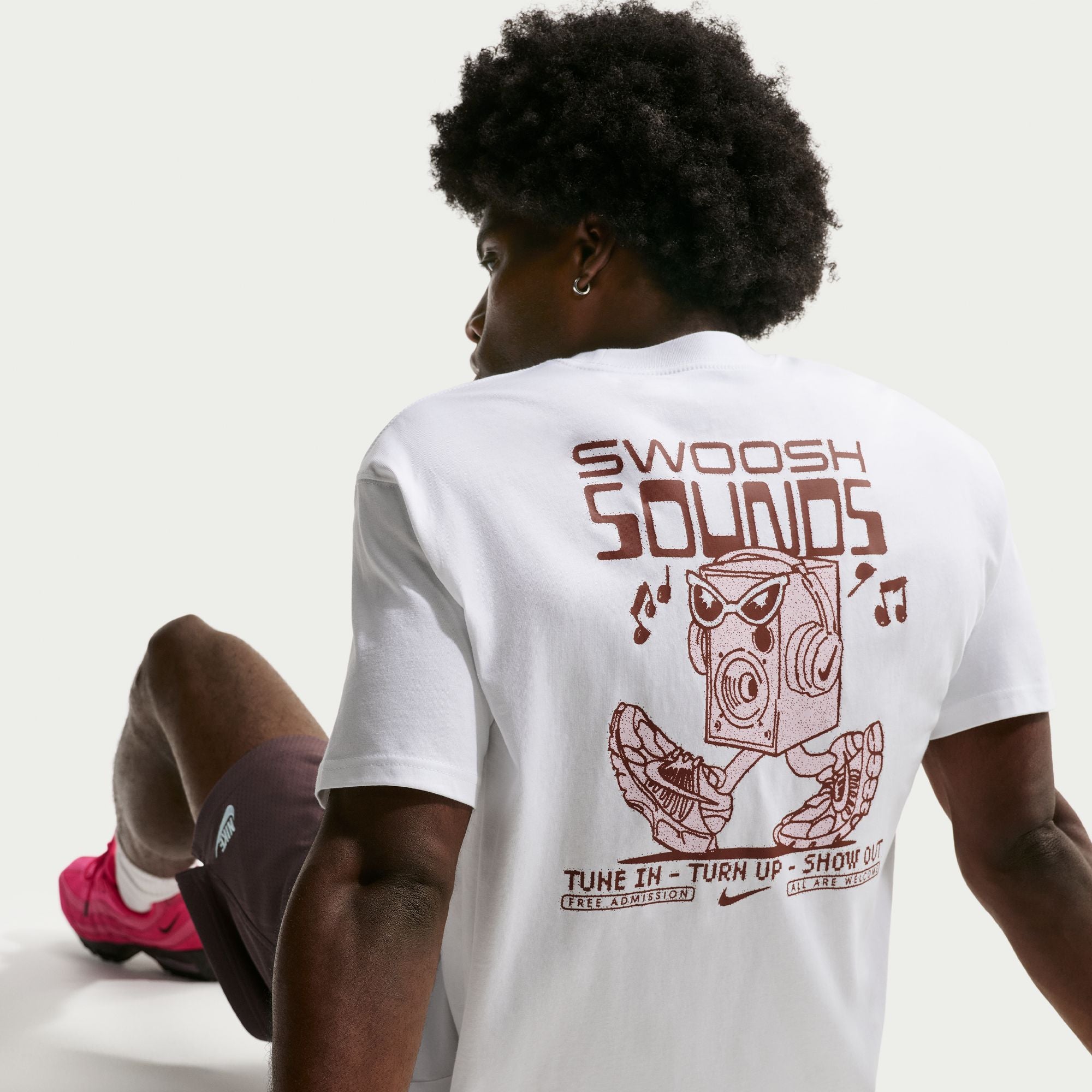 SWOOSH SOUNDS טישרט