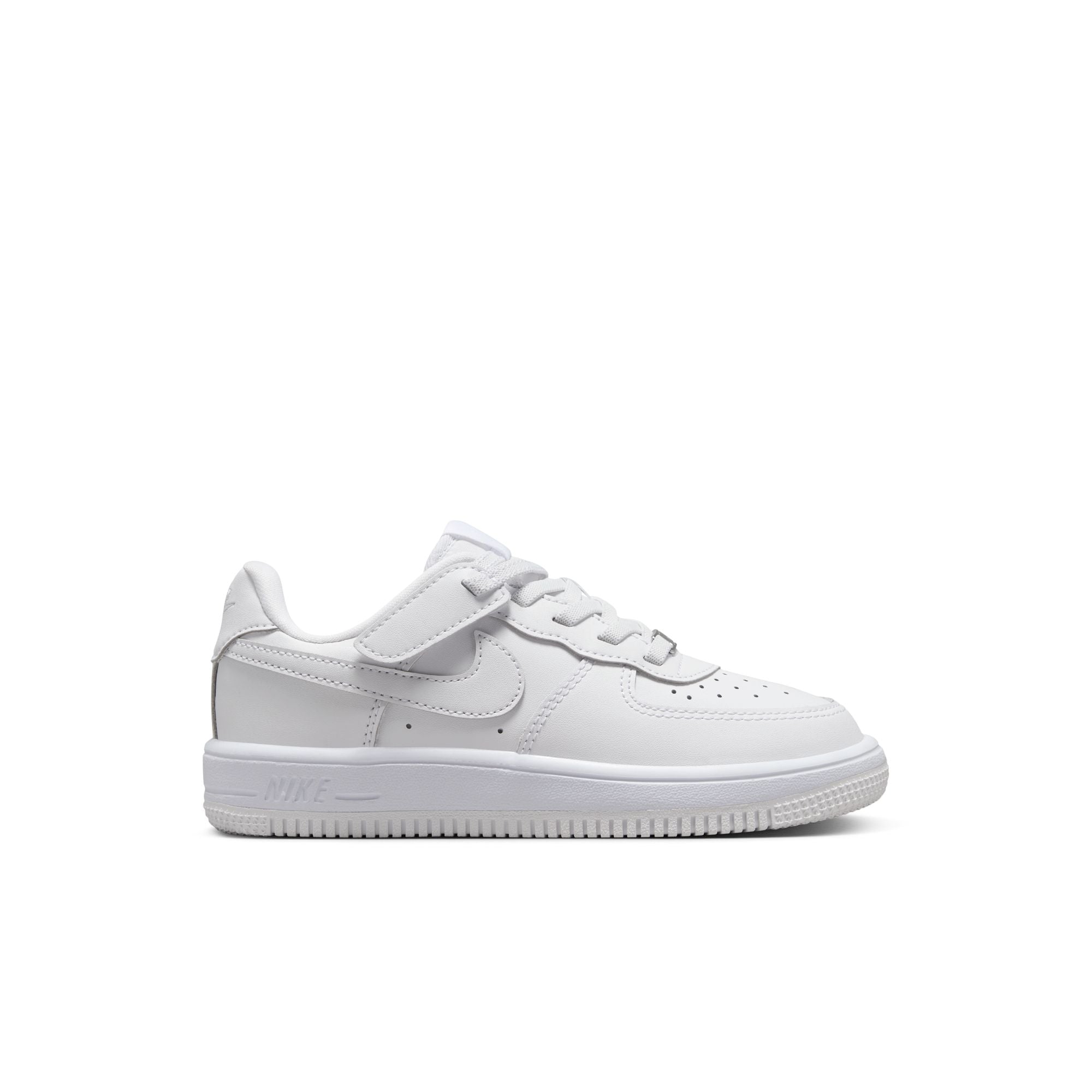 NIKE AIR FORCE 1 07 סניקרס