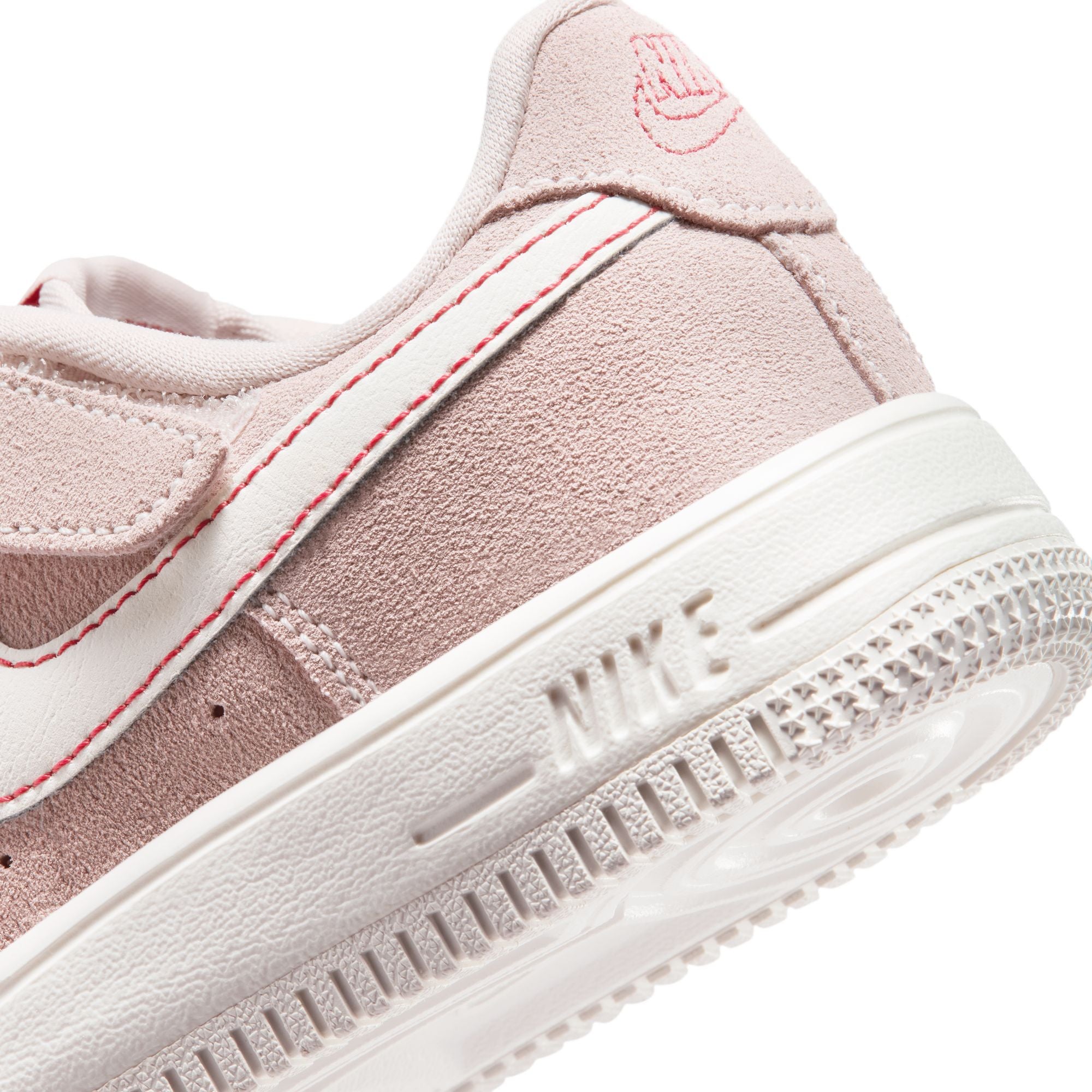 FORCE 1 LOW EASYON LV8 סניקרס