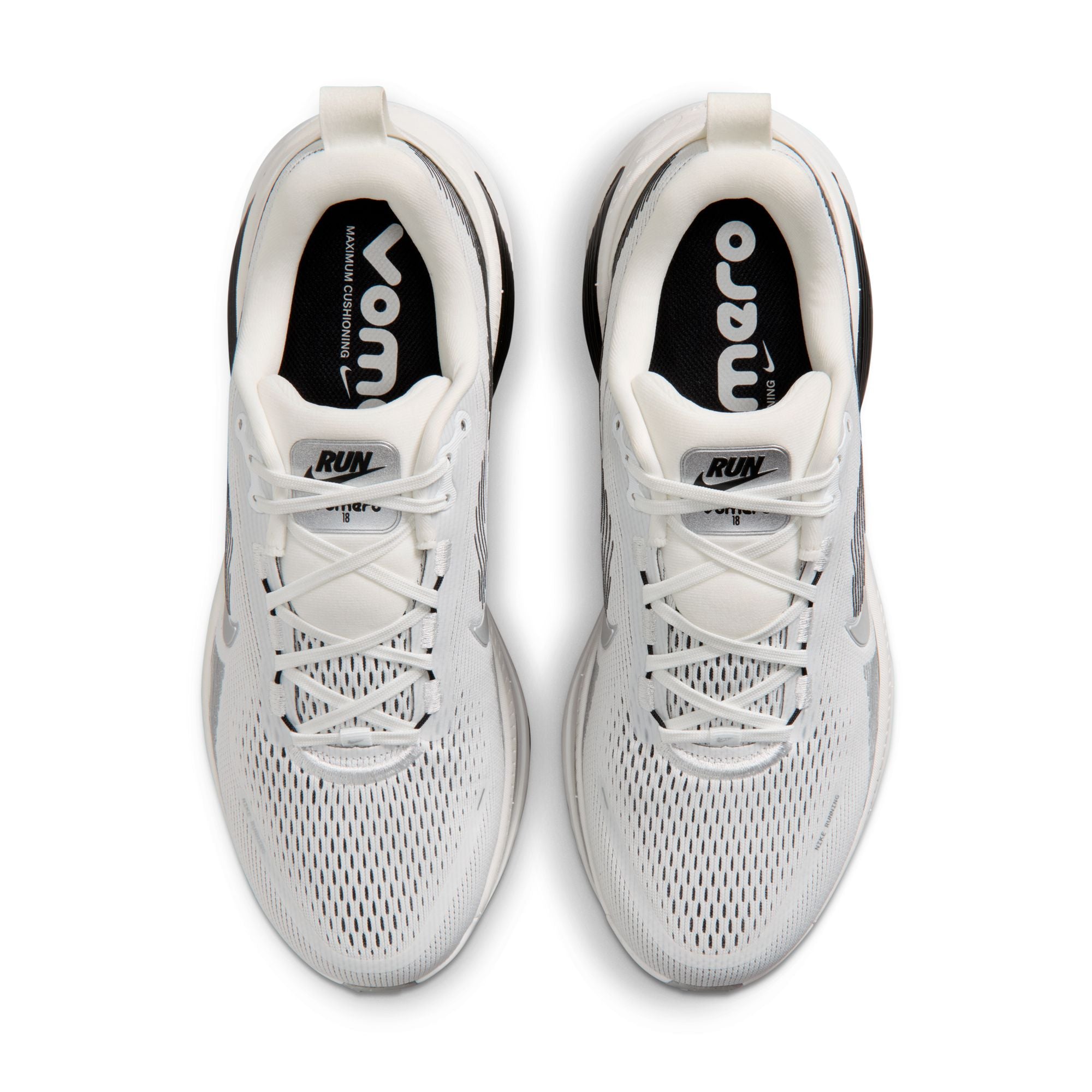 NIKE VOMERO 18 סניקרס